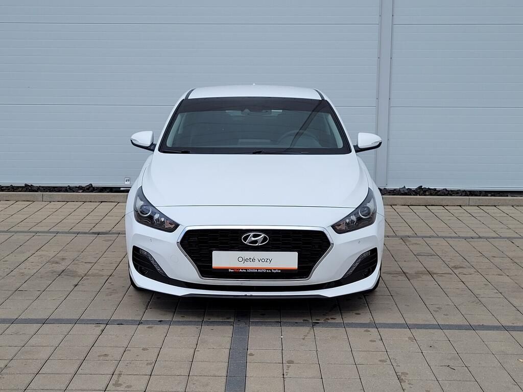 Hyundai i30, Style NAV 1.4 T-GDI 103 kW - fotka 2