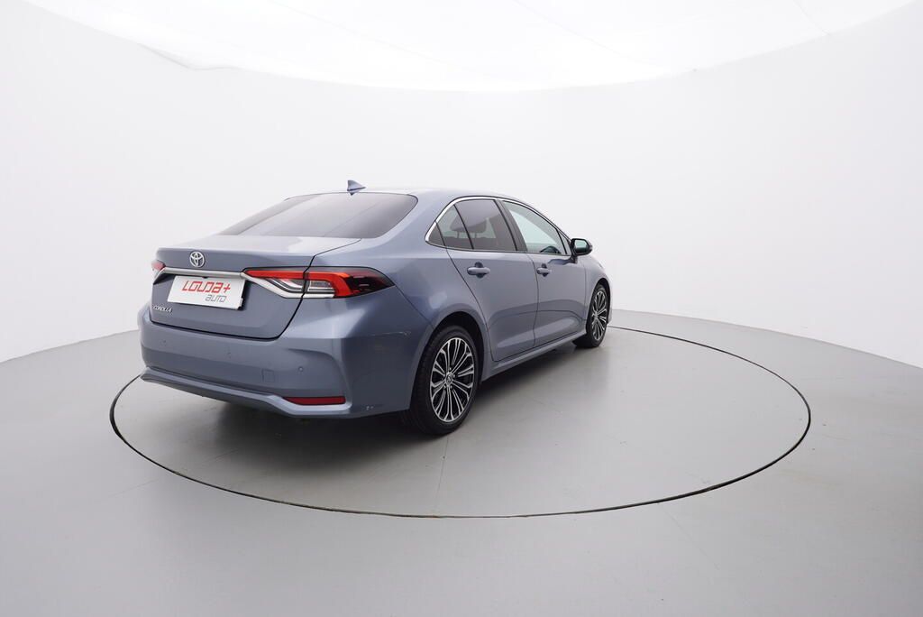 Toyota Corolla, Comfort Style Tech 1.5 92 kW - fotka 5