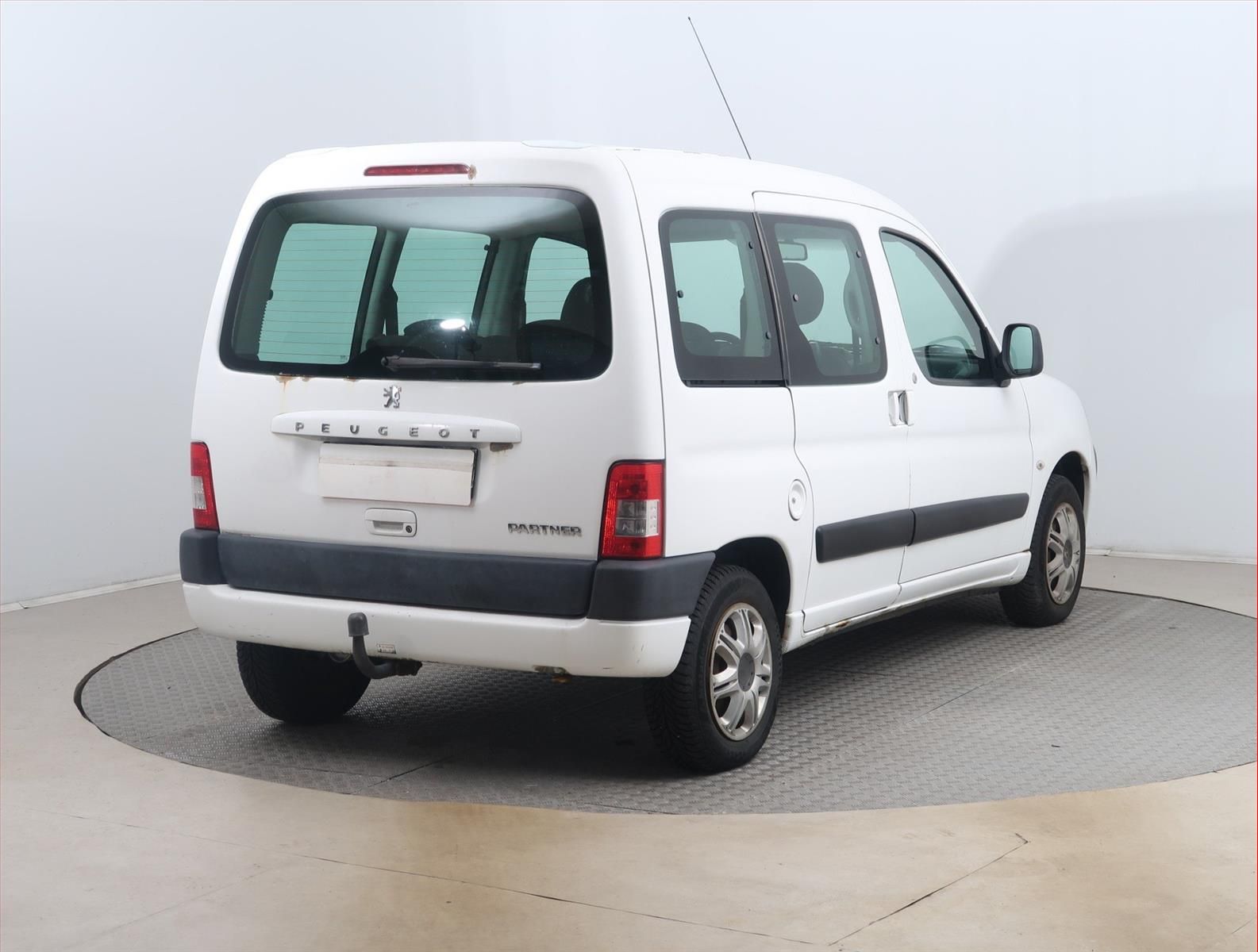 Peugeot Partner, 1.6 HDi, 5Míst, Klima, 1Maj - fotka 5