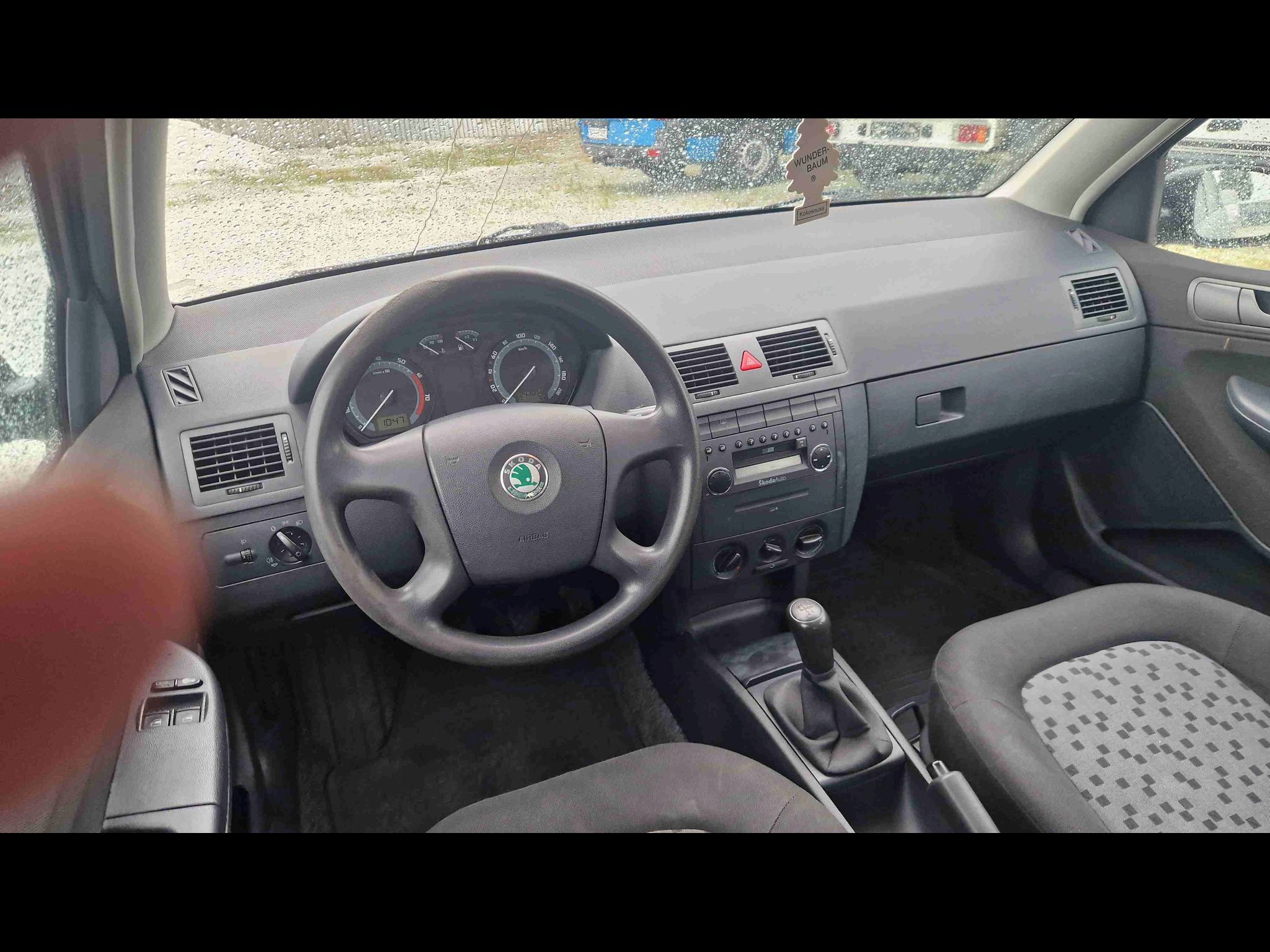 Škoda Fabia, 1.2 HTP Classic Combi - fotka 6