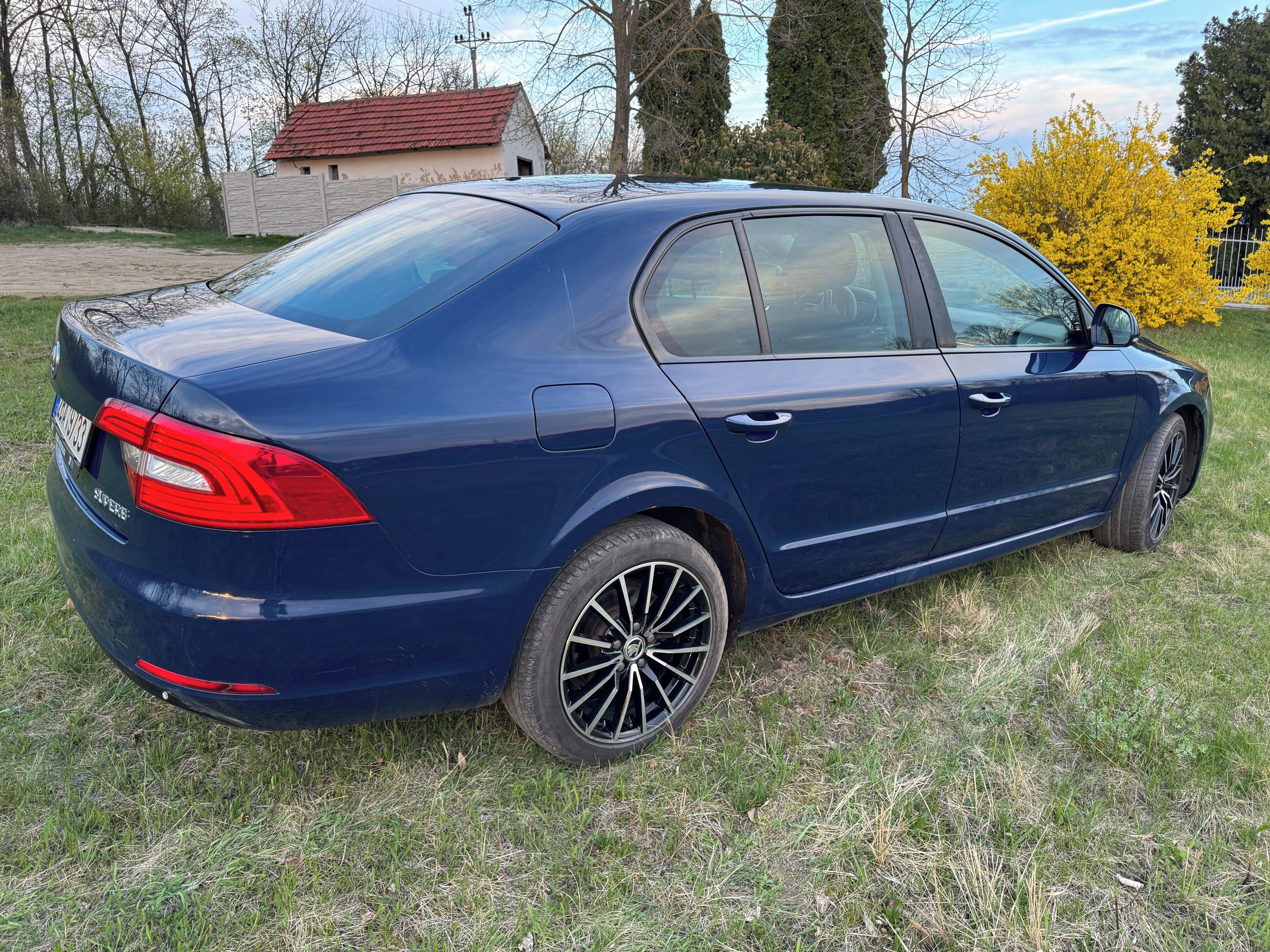 Škoda Superb - fotka 3