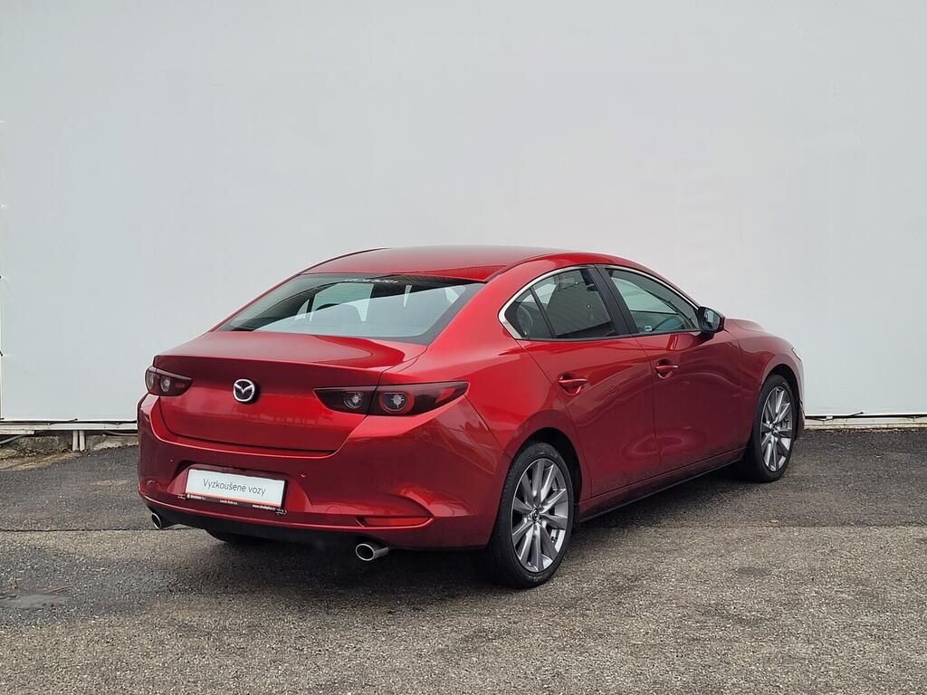 Mazda 3, plus 2.0 e-Skyactiv G150 110 k - fotka 2
