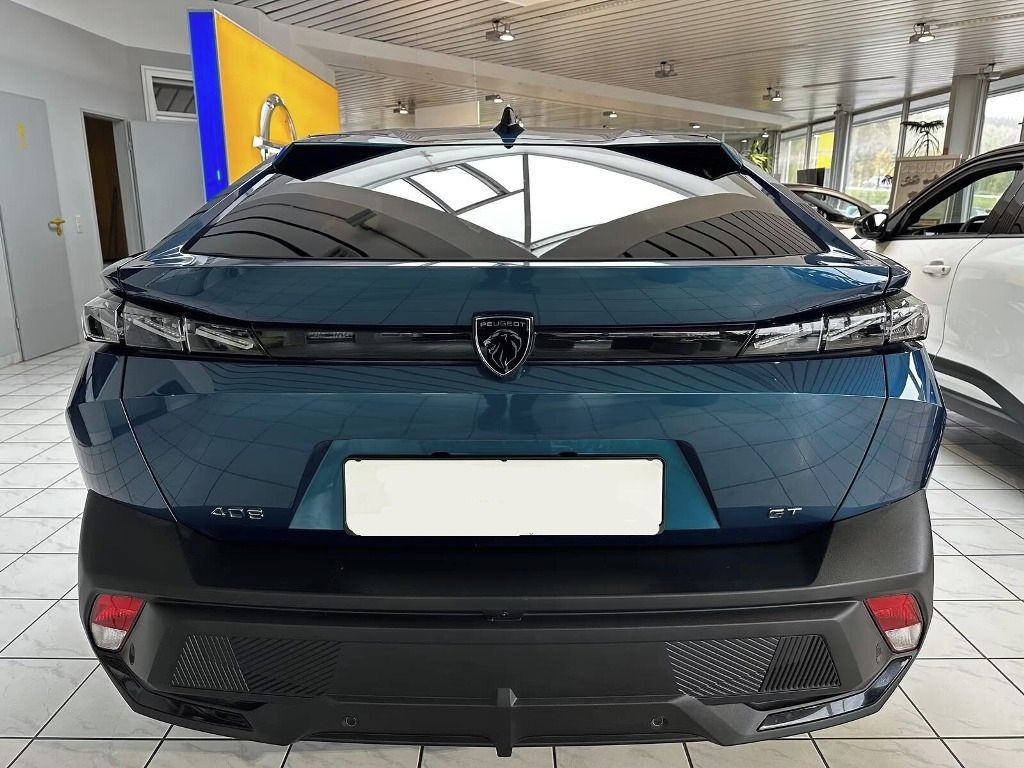 Peugeot 408, 1.2 GT Hybrid 136*Kůže*Navi* - fotka 4