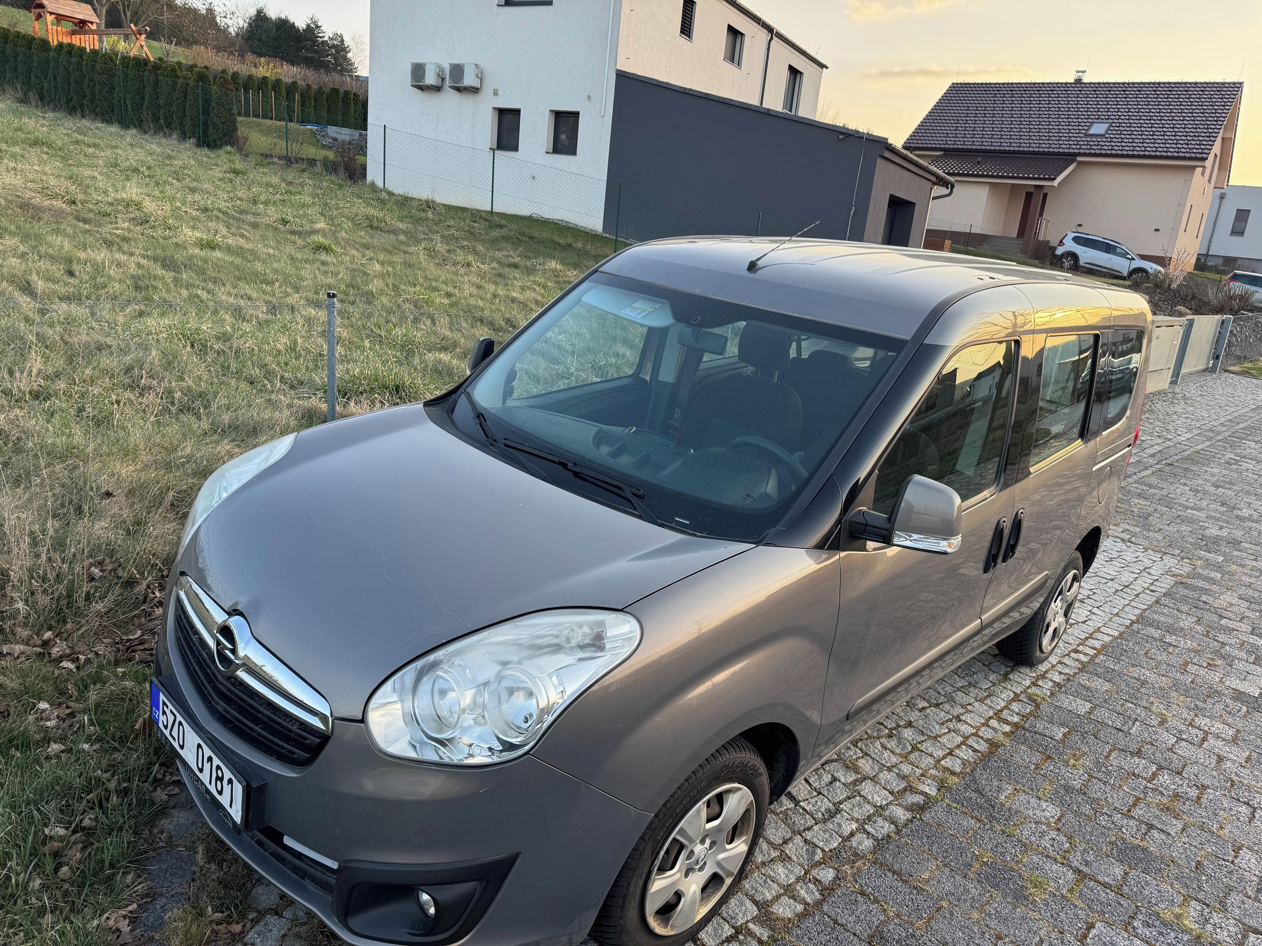 Opel Combo - fotka 4