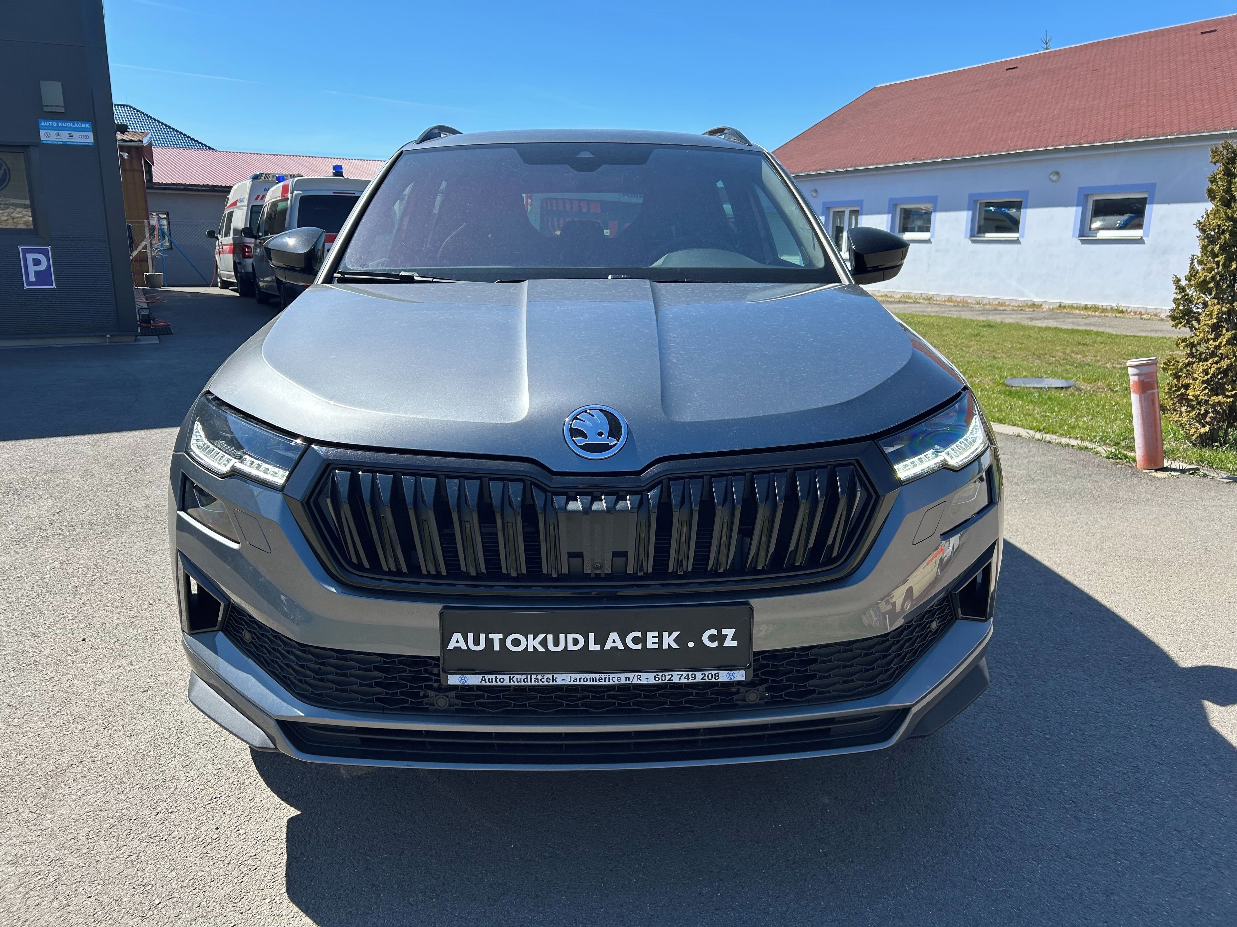 Škoda Karoq, 1.5 TSI - SportLine - DSG - fotka 2