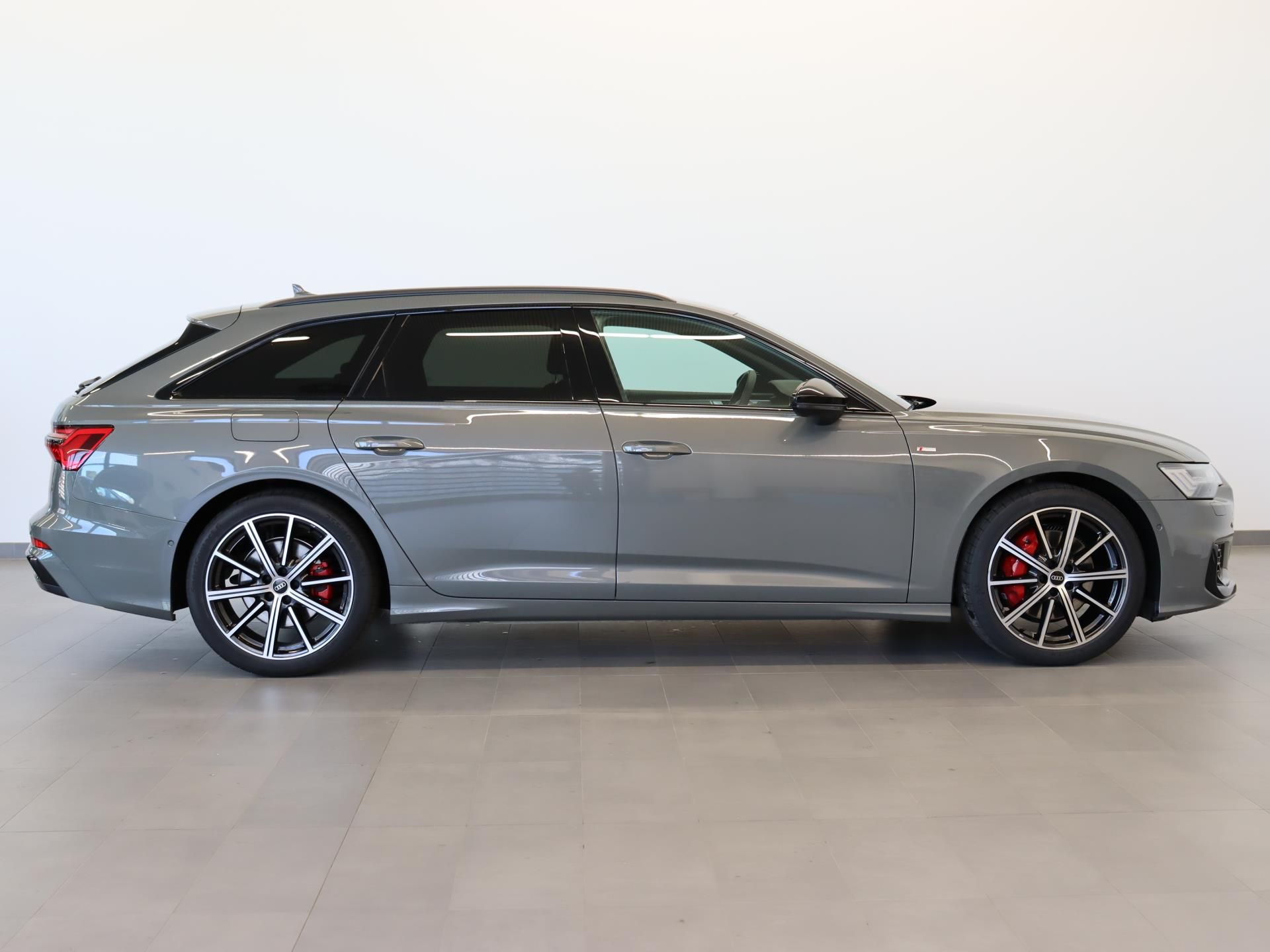 Audi A6 Avant, 50 TDI quattro tiptronic - fotka 3