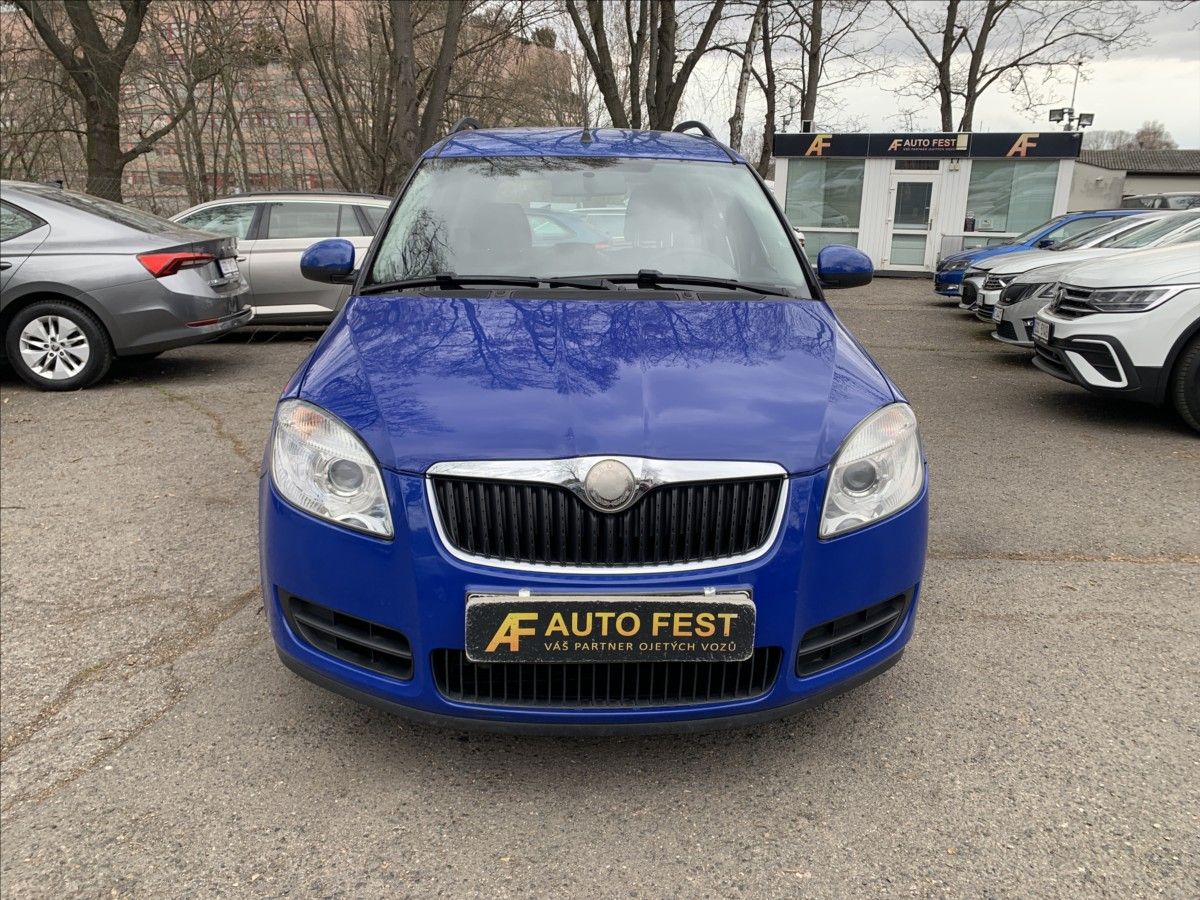 Škoda Roomster, 1,2 HTP,ČR,SERVISKA - fotka 2