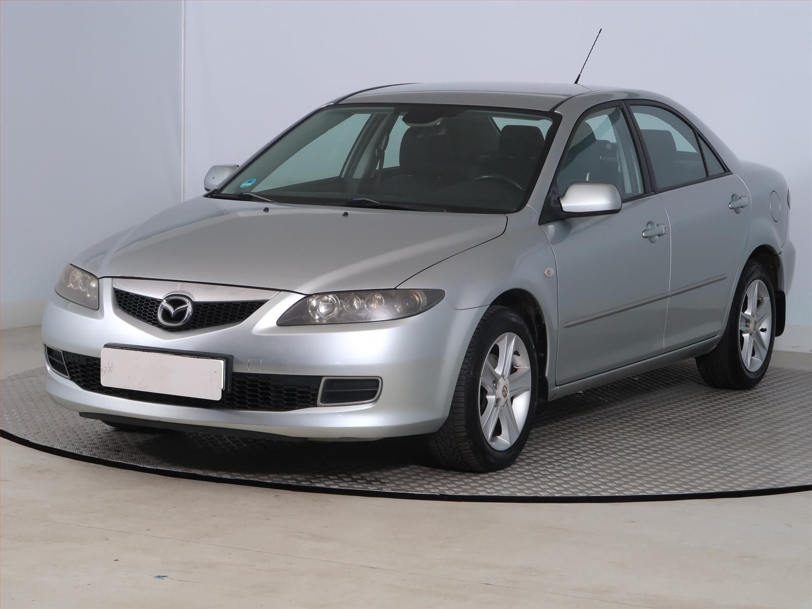 Mazda 6, 1.8, po STK, Klima - fotka 2