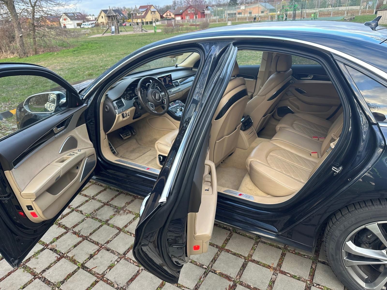 Audi S8, Audi S8 4.0 TFSI quattro, - fotka 5