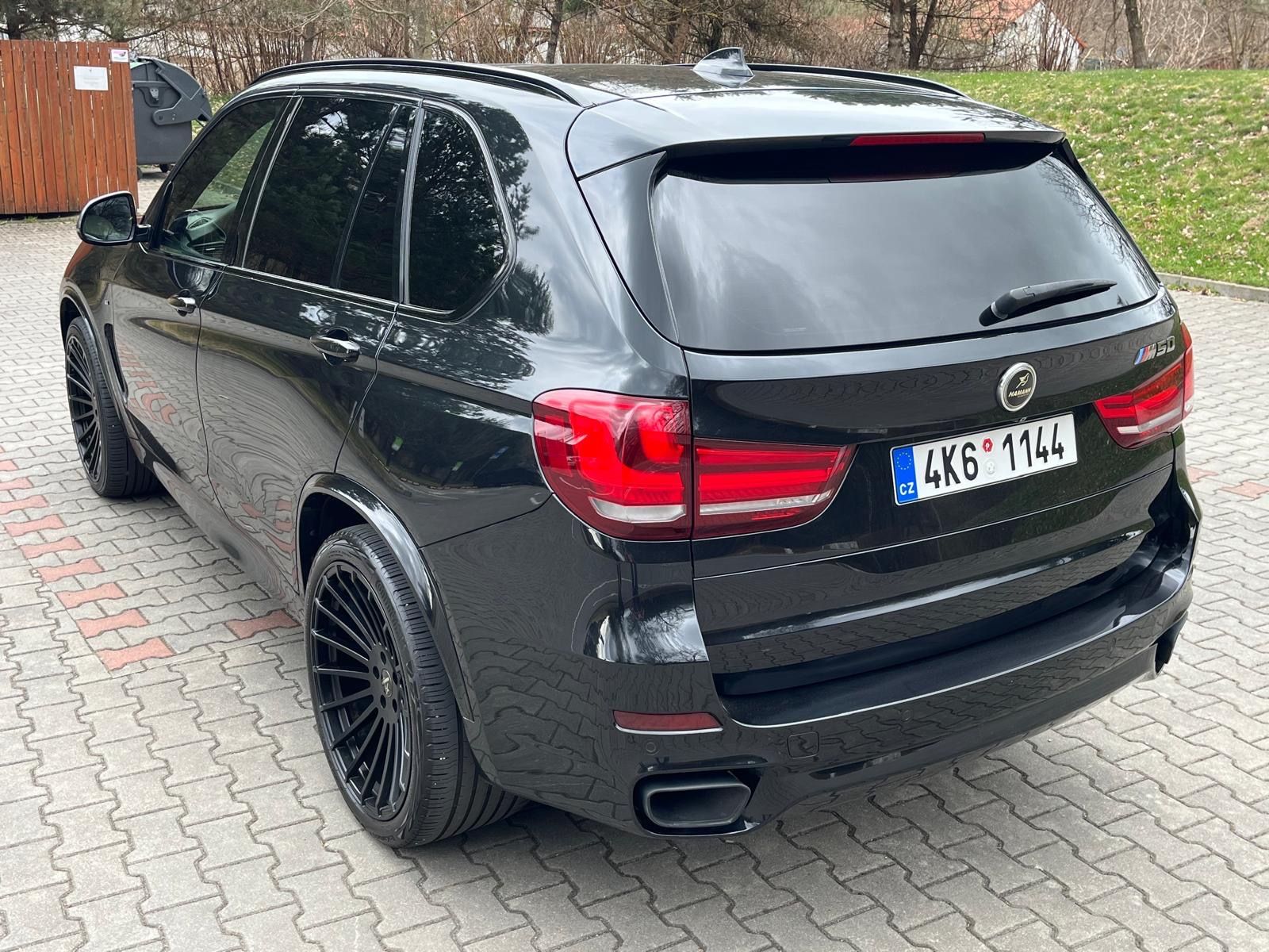 BMW X5, M50d Aut,pan.stř,head up dis. - fotka 4