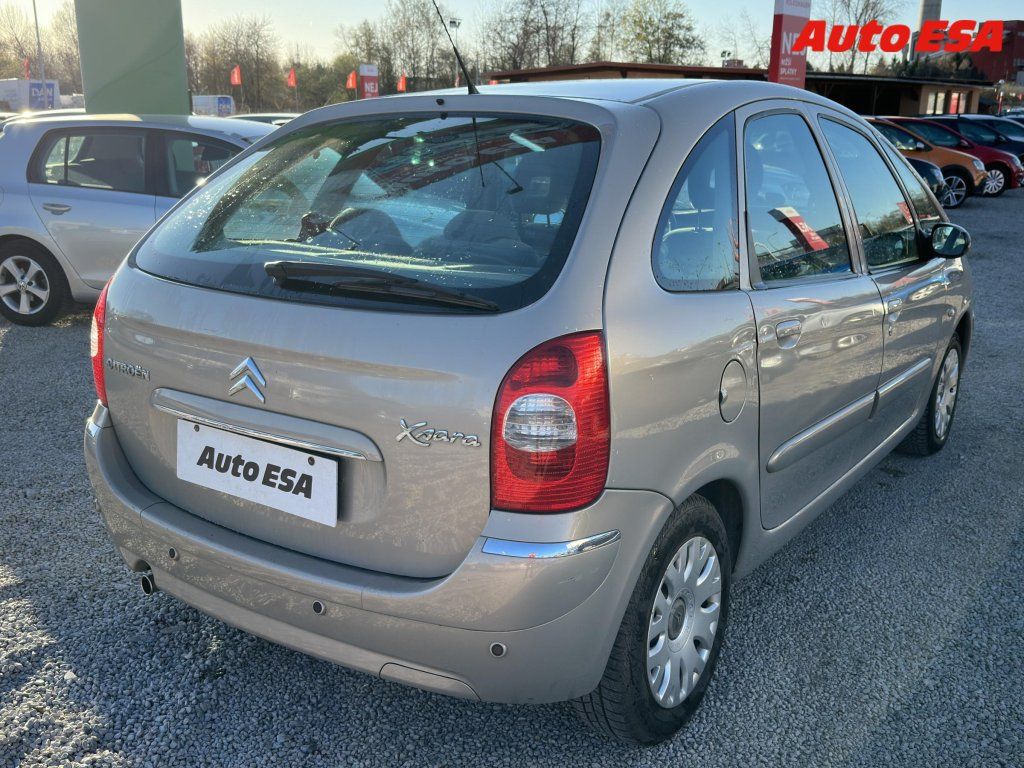 Citroën Xsara Picasso, 1.6i,autoAC,temp - fotka 4