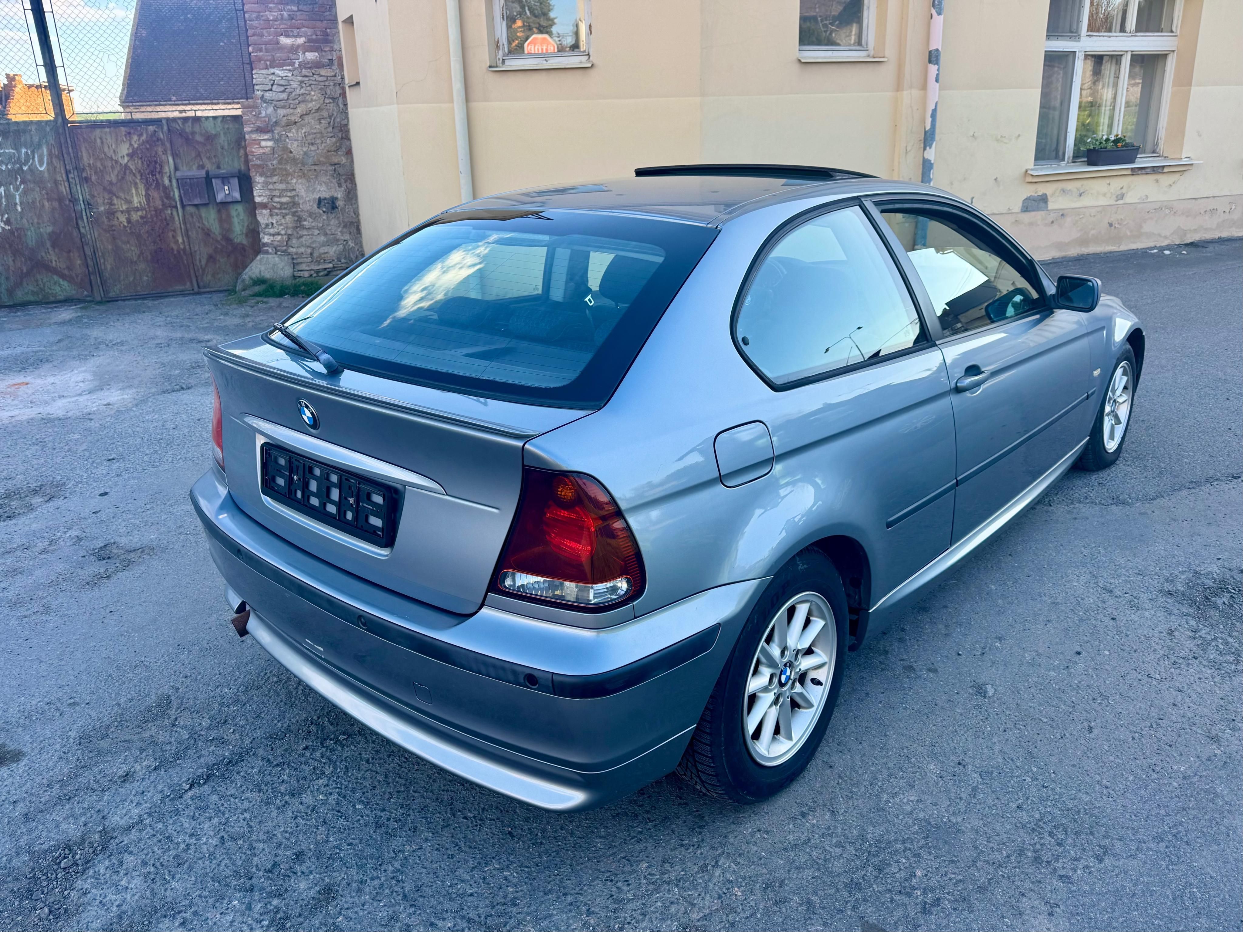 BMW Řada 3, 318Ti Compakt 85kW.Klima - fotka 4