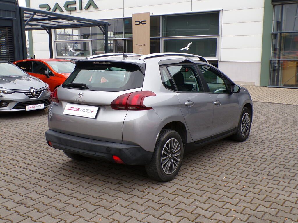 Peugeot 2008, Active 1.6 BlueHDI 88 kW - fotka 5