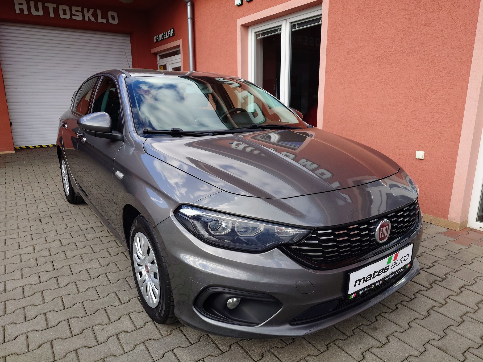 Fiat Tipo, 1.6 JTDM Lounge 88 kW - fotka 4