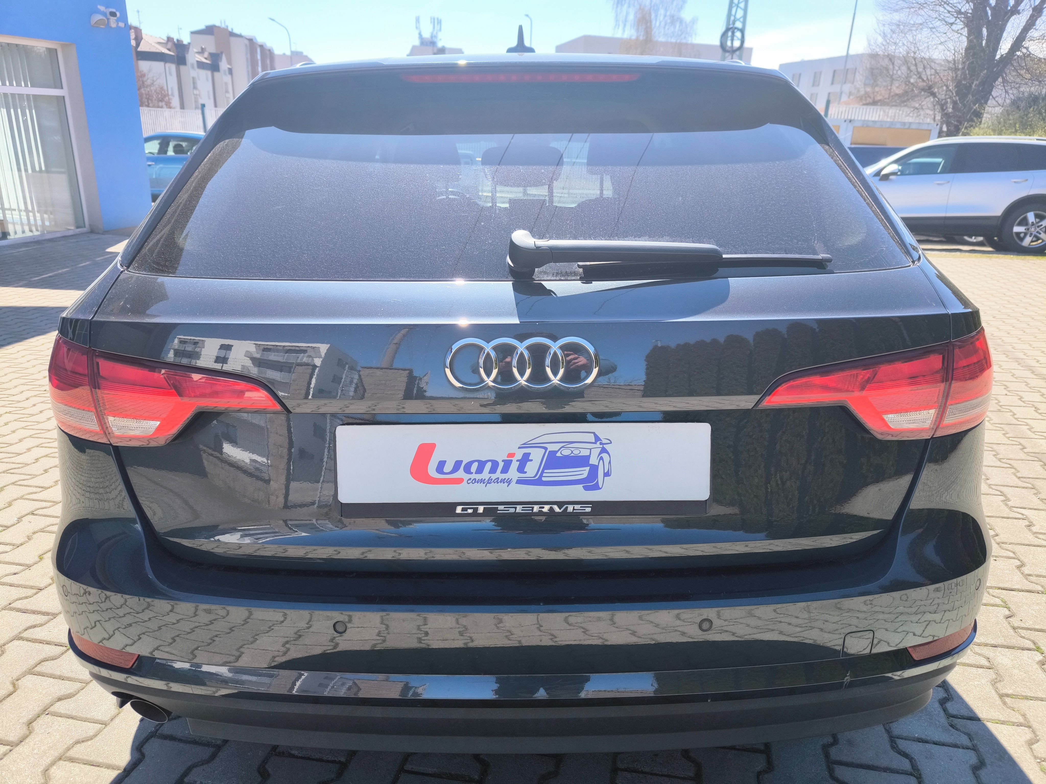 Audi A4 Avant, 2.0 TDi - fotka 6