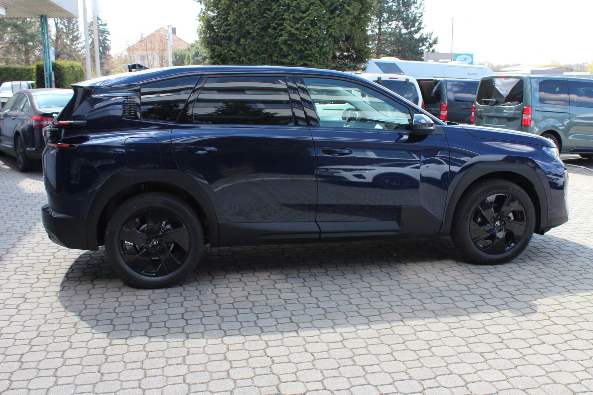 Citroën C5 Aircross, PLUS Hybrid 145k Automatic - fotka 6