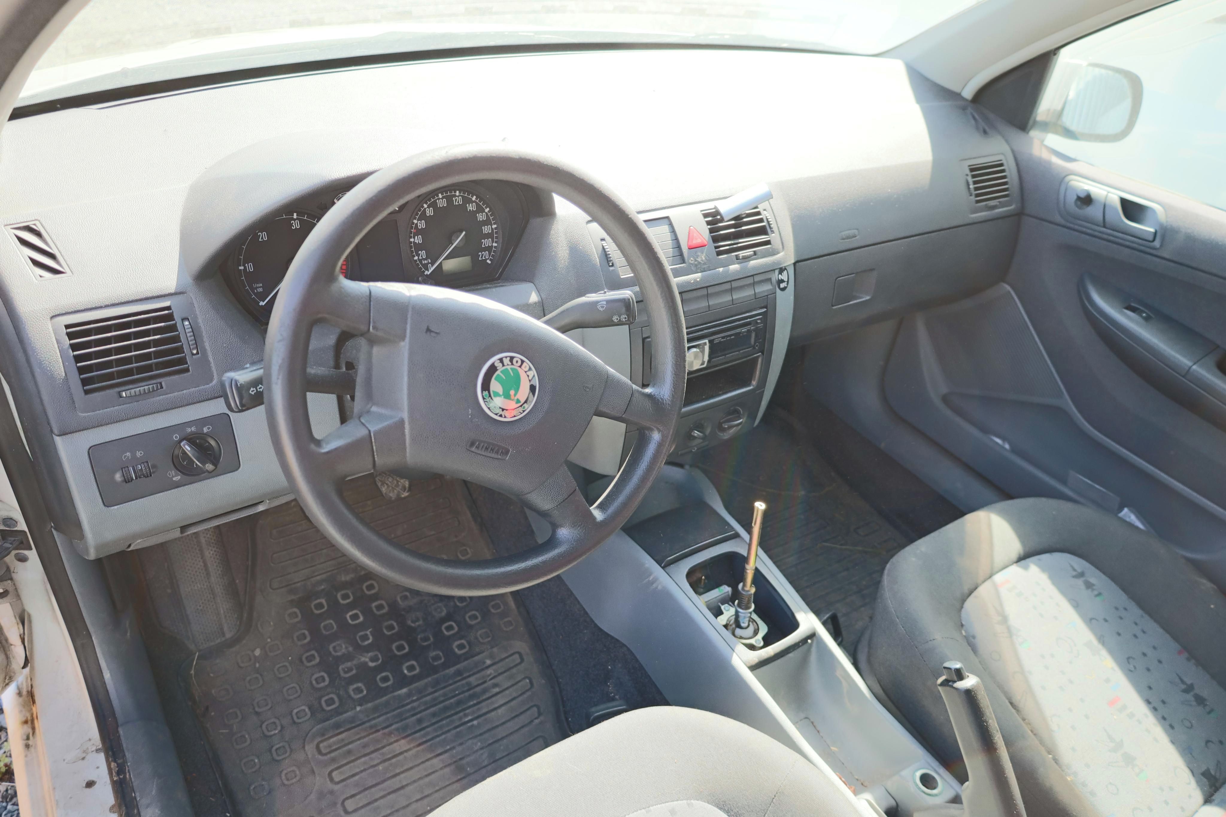 Škoda Fabia, COMBI - fotka 6
