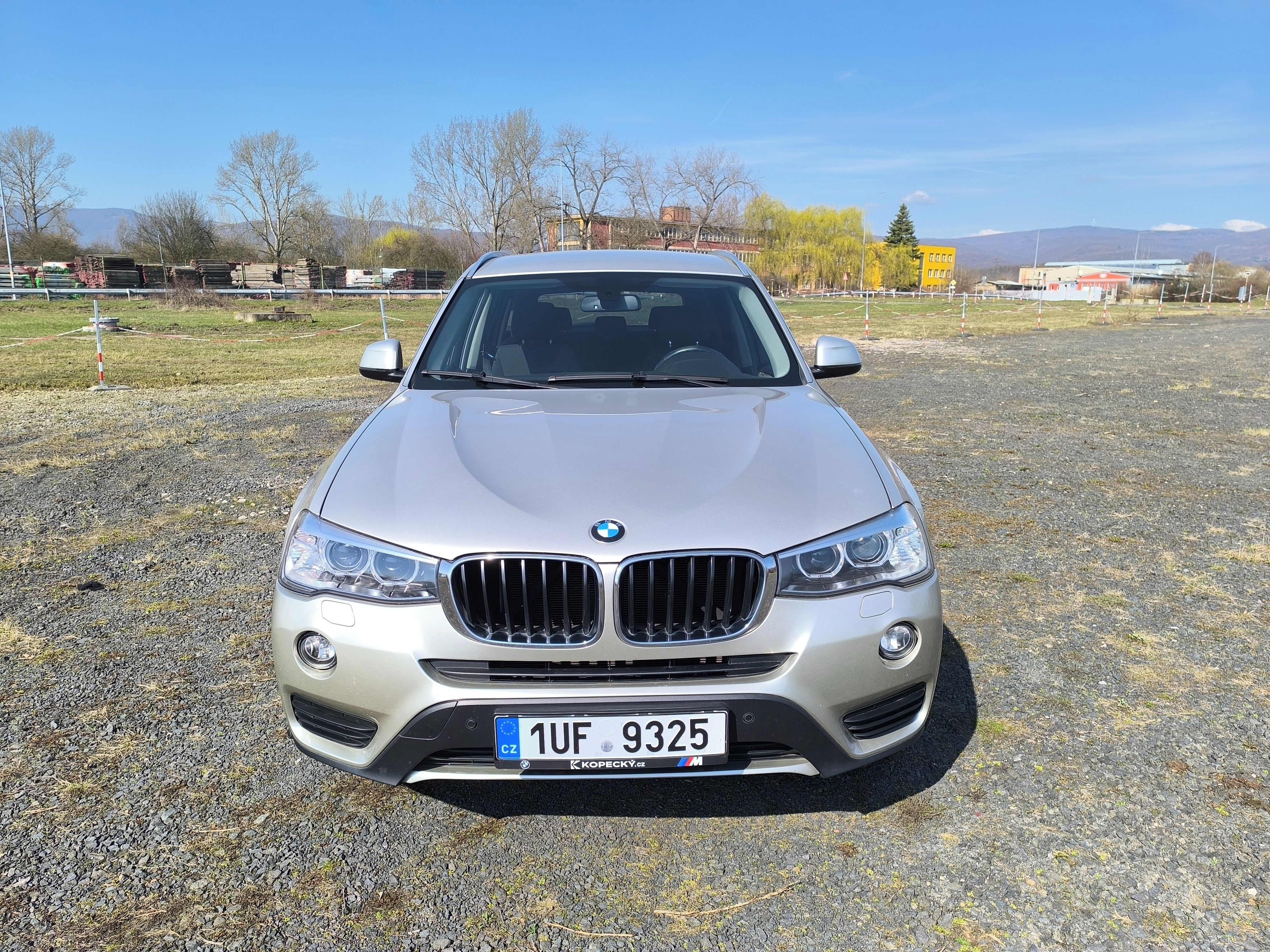 BMW X3, BMW X3 xDrive 2.0D 140kW - fotka 2