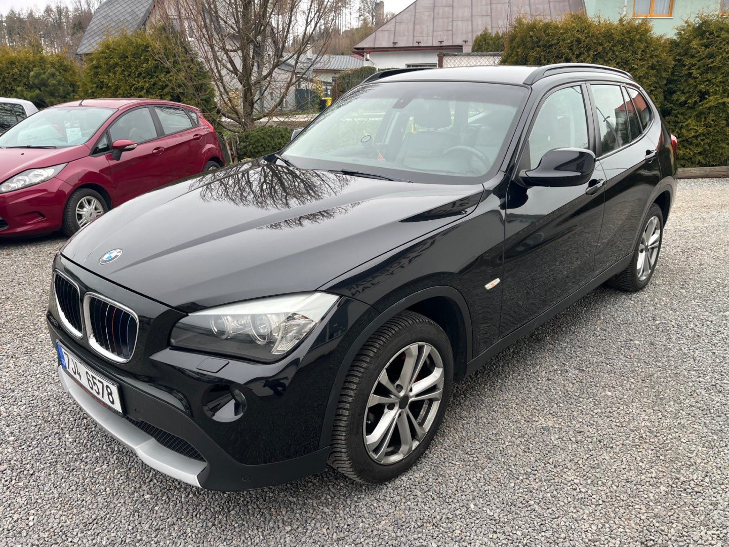 BMW X1, 2.0 X DRIVE,nová STK - fotka 5