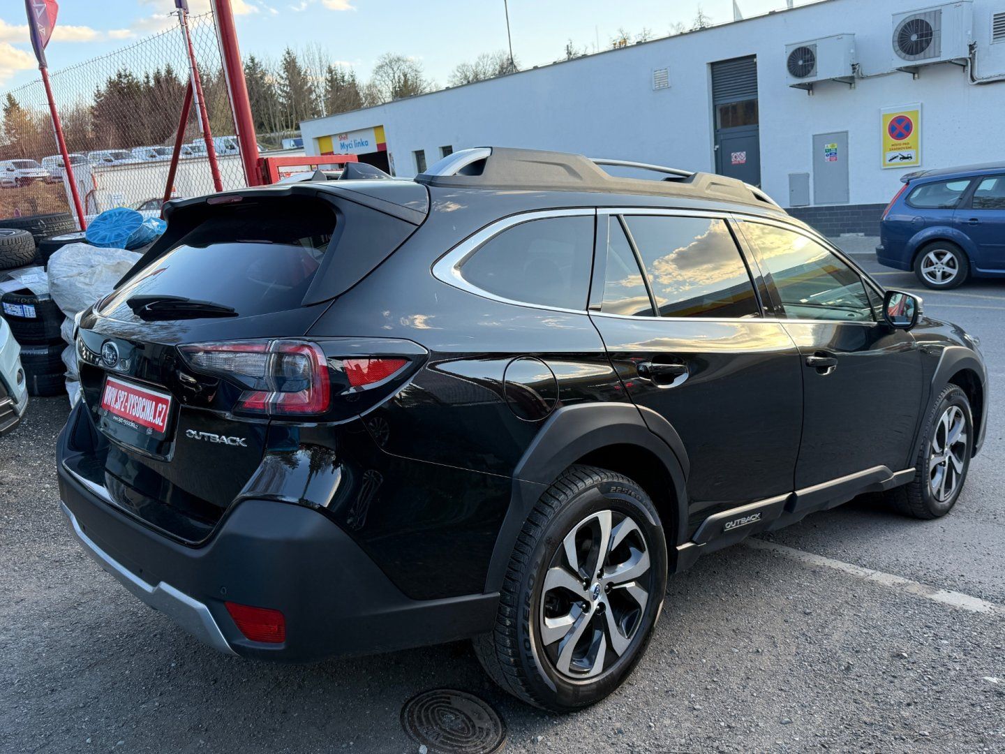 Subaru Outback, 2.5i CVT Touring - fotka 4