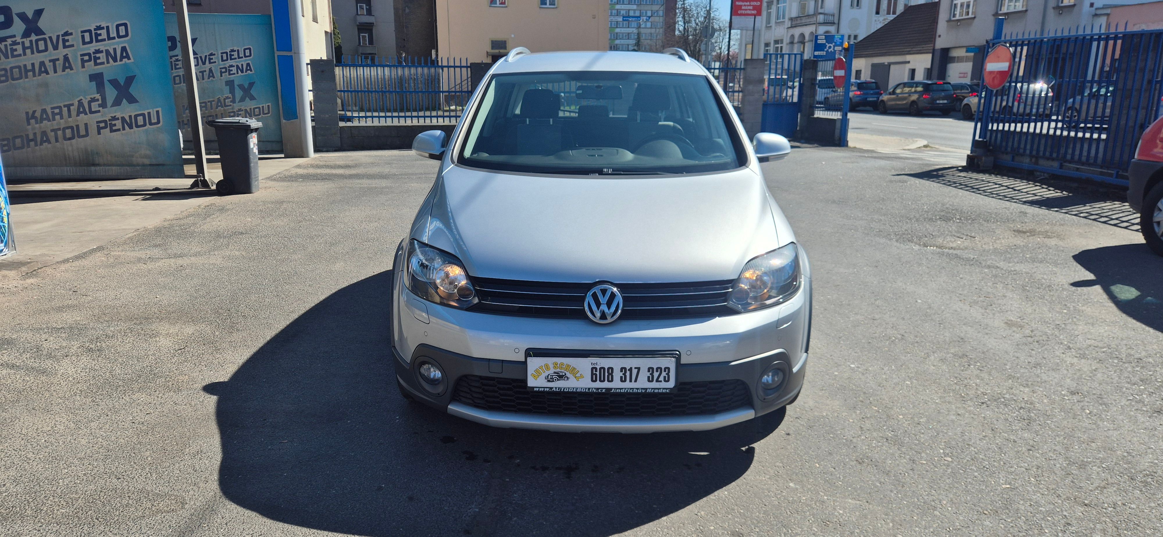 Volkswagen Golf Plus, 1.6 TDI CROSS,AUTOMAT,TOP STAV - fotka 2