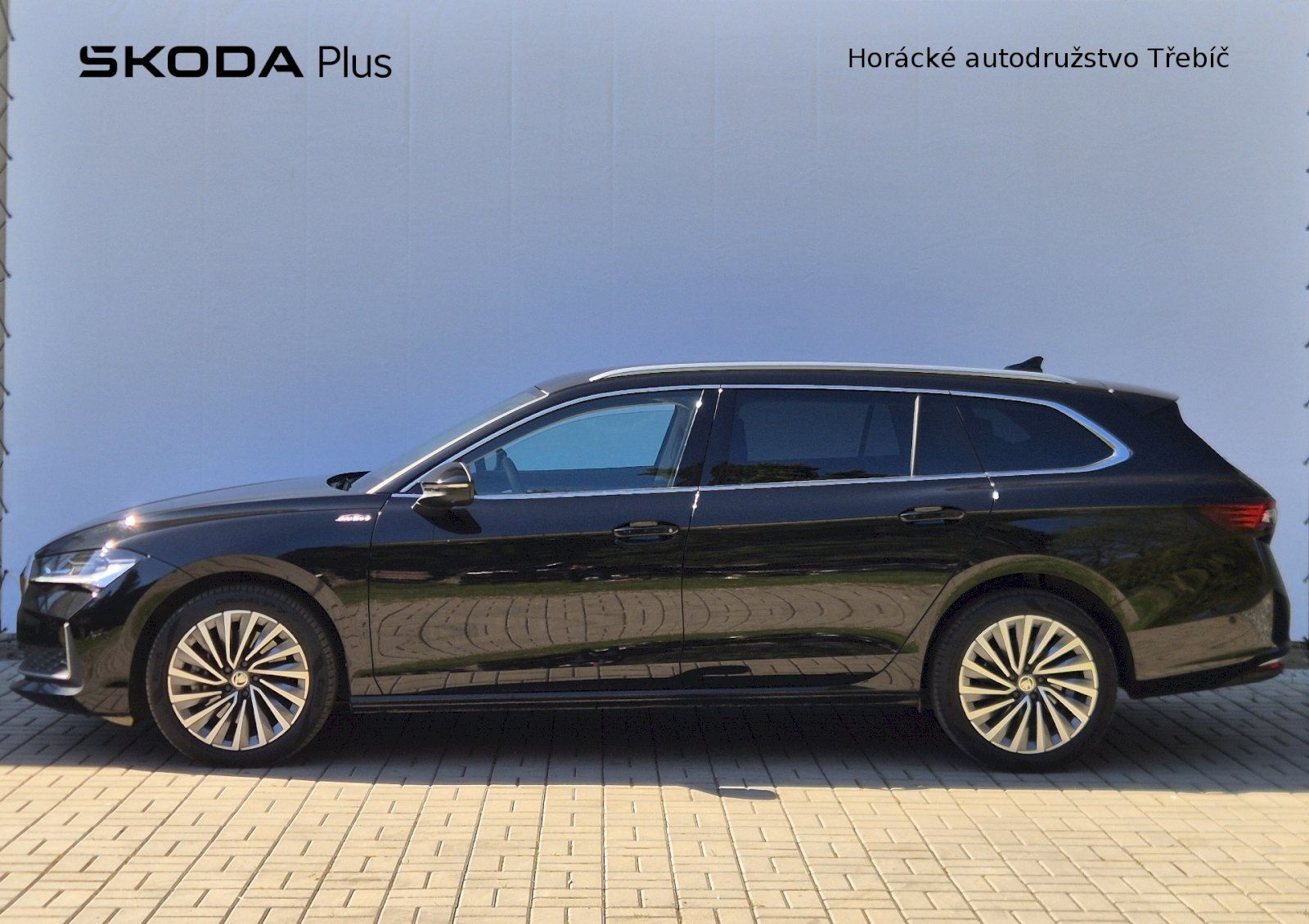Škoda Superb, 2.0TDI 142kW 4x4 L&K DSG - fotka 3