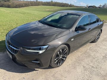 GS 2.0T 147kW AT/9 PLNÁ VÝB ČR