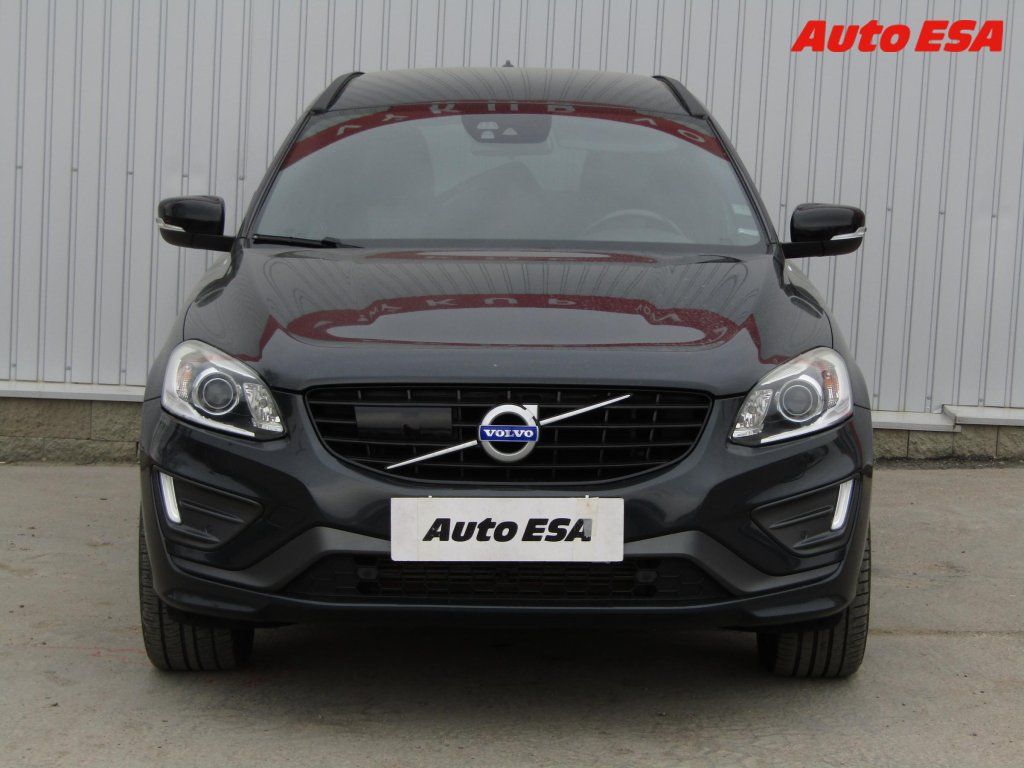 Volvo XC60, 2.0 D4,Momentum,xenon,navi - fotka 2