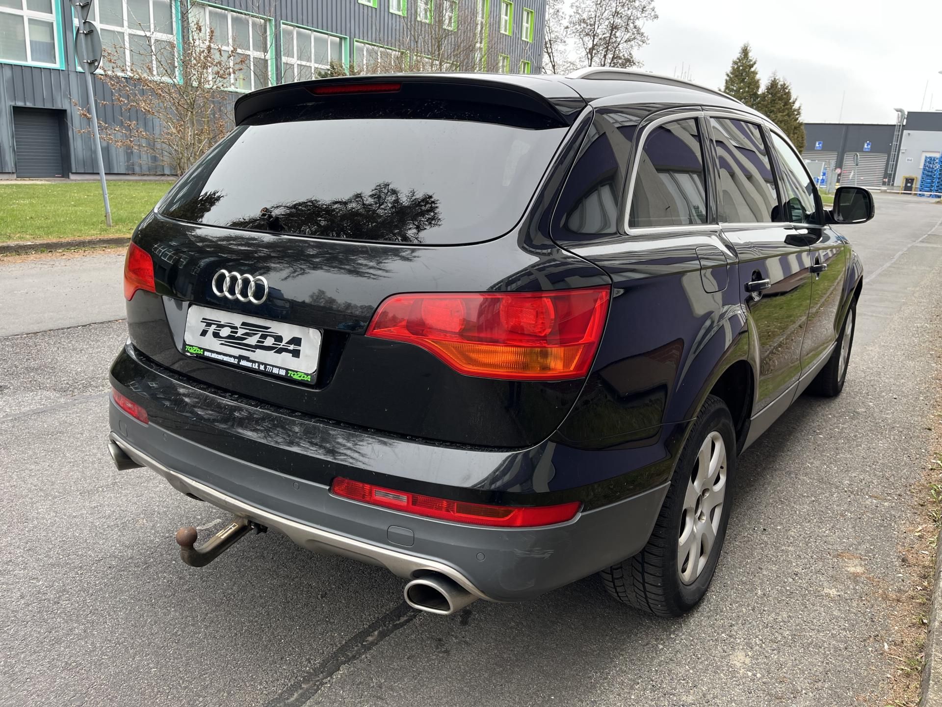 Audi Q7, 3,0 TDI V6 Quattro - fotka 5