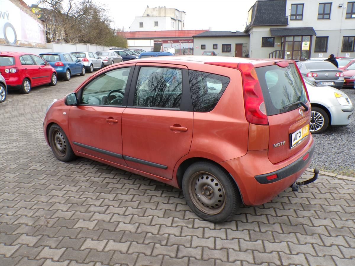 Nissan Note, 1,4 i  TAŽNÉ ZAŘÍZENÍ - fotka 6