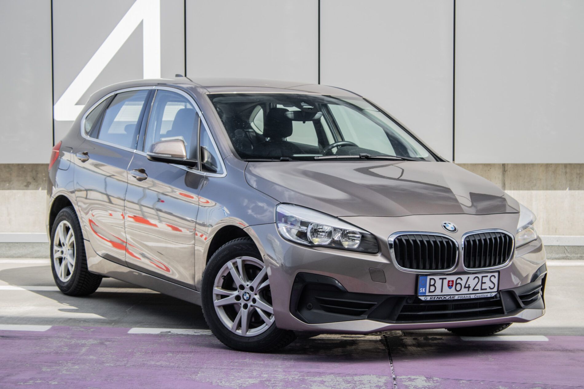 BMW, rad 2 Active Tourer - fotka 3