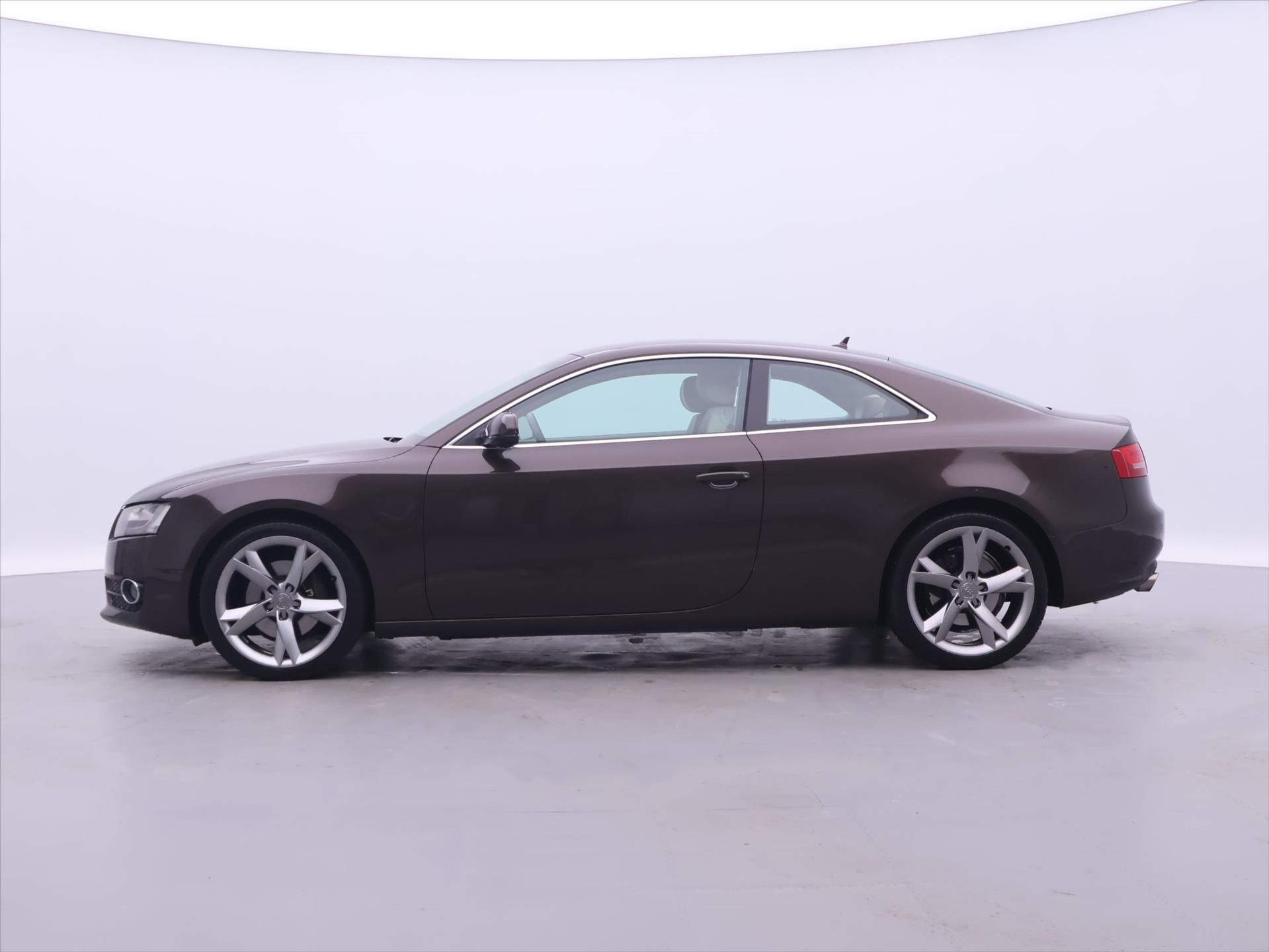 Audi A5, 3,2 TFSI 195kW Quattro TipTron - fotka 4