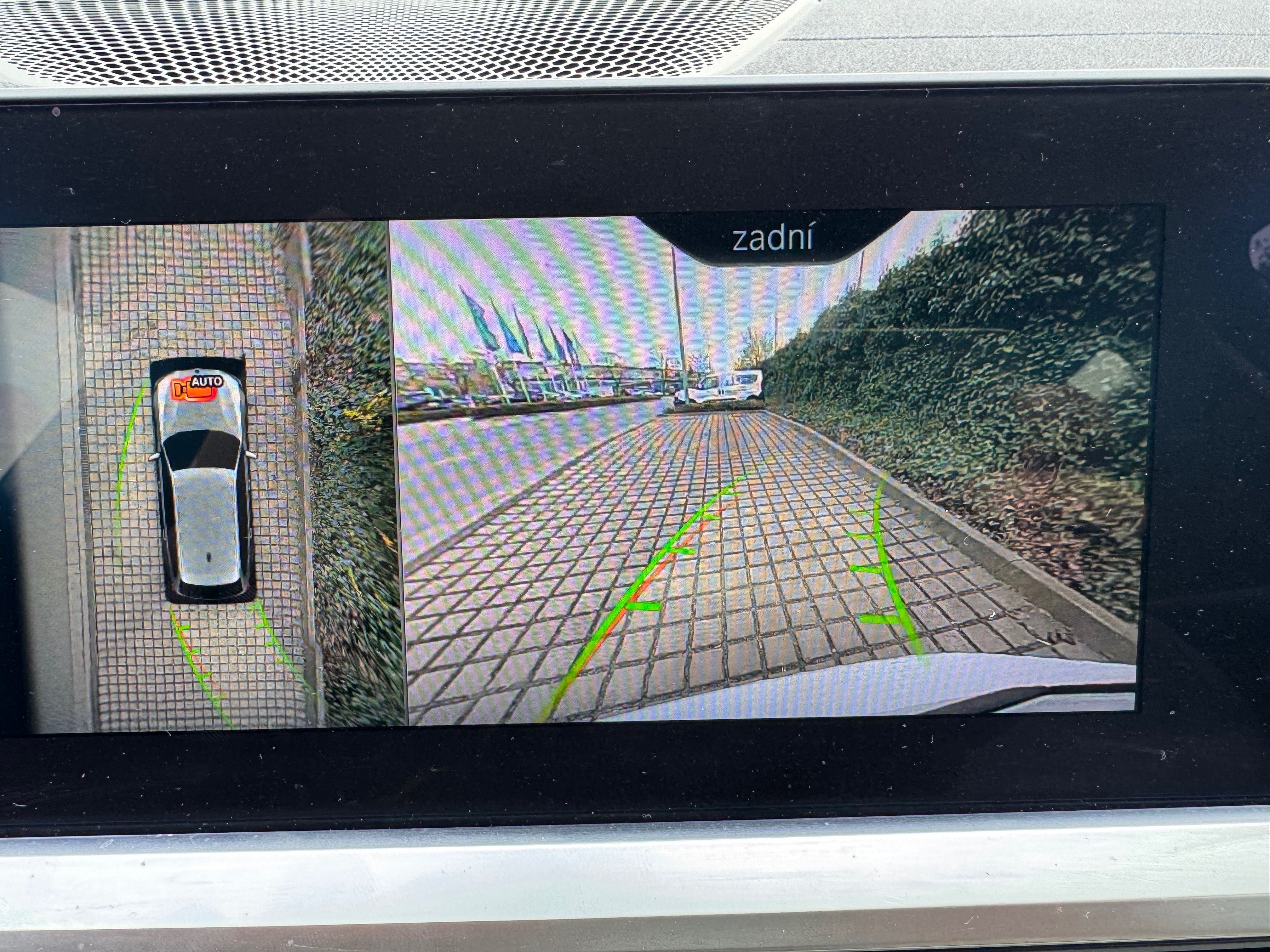BMW Řada 3, BMW řada 3, 320d Touring 140KW - fotka 6