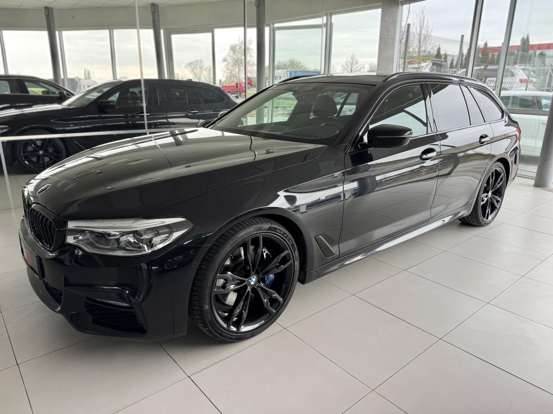 BMW Řada 5, 530i xDrive*M-SPORT*HeadUp*DPH - fotka 2