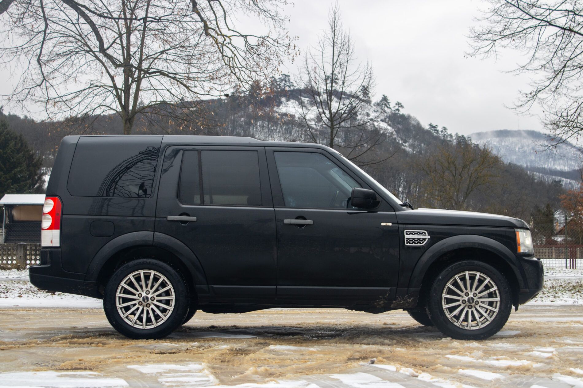 Land Rover Discovery - fotka 4