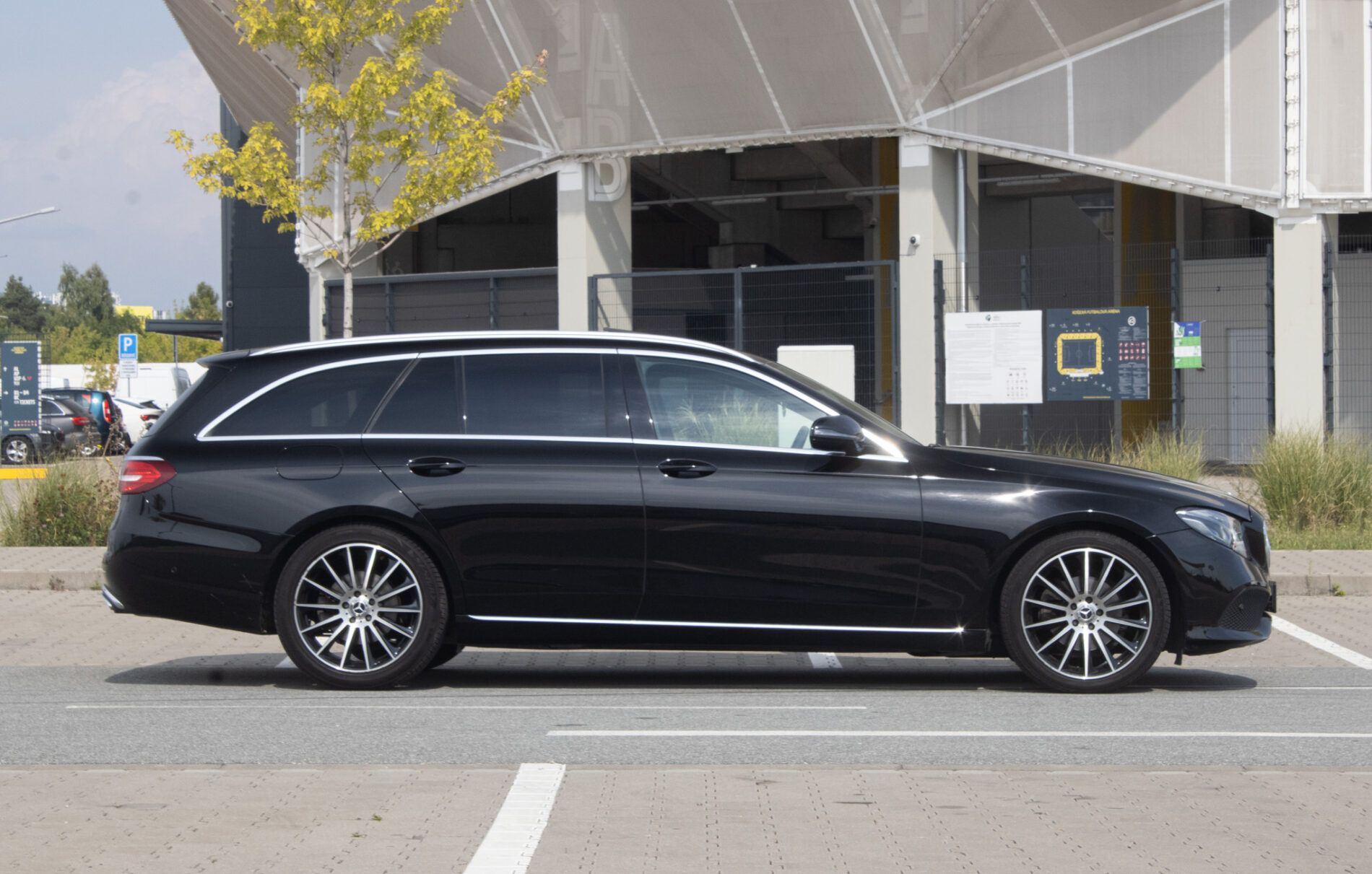 Mercedes-Benz, E trieda T - fotka 4