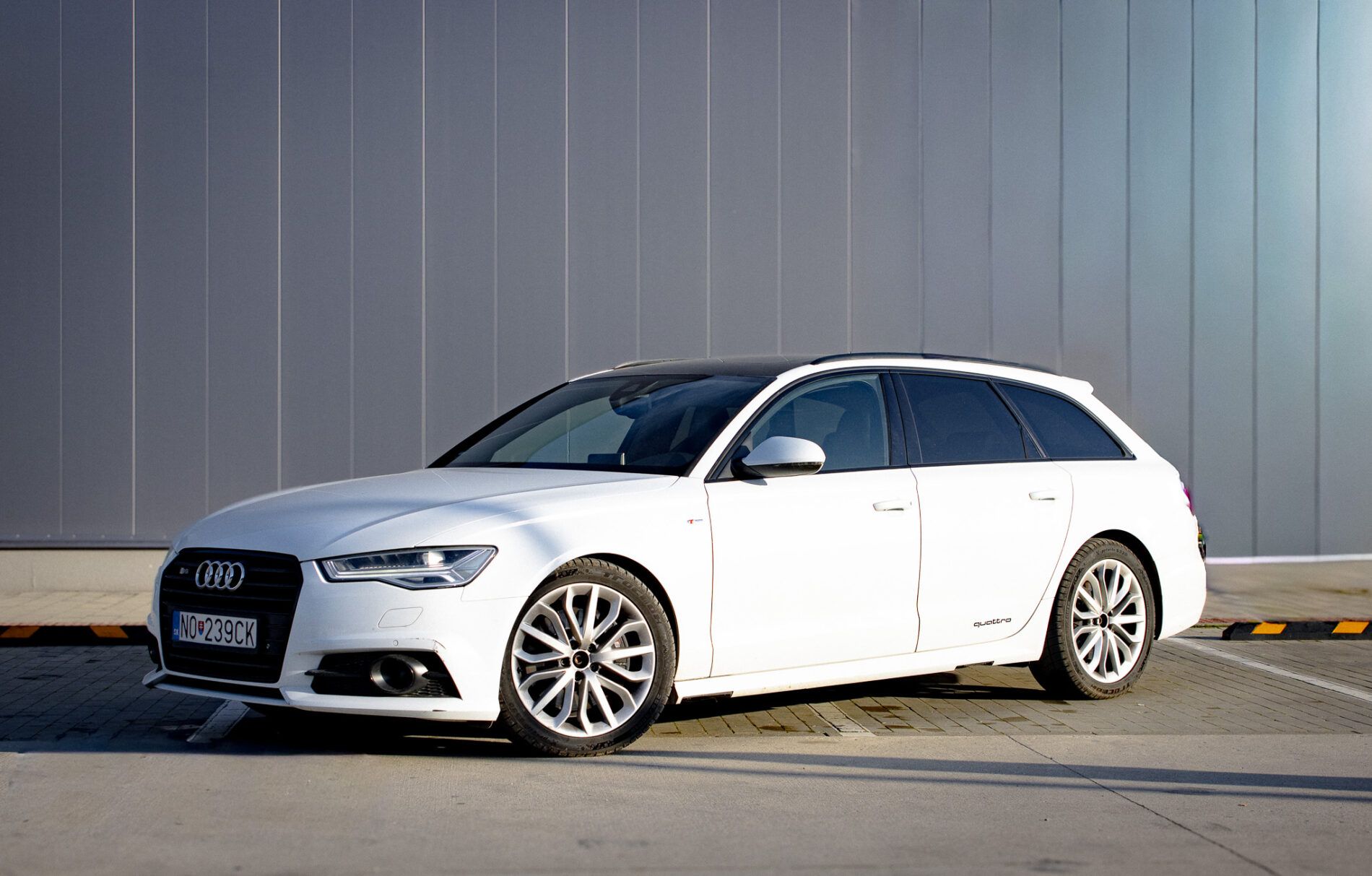 Audi A6 Avant - fotka 2