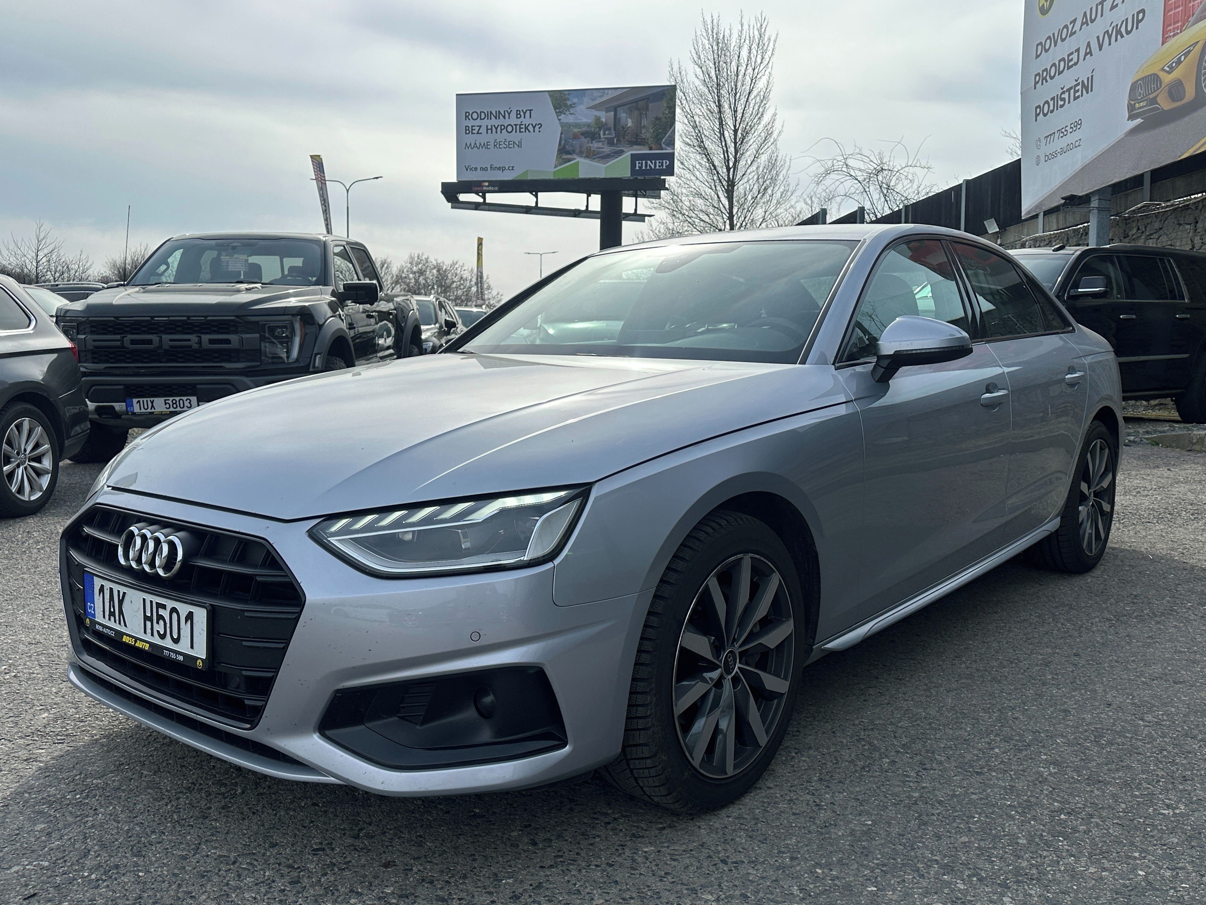 Audi A4, Audi A4  2021 - fotka 3