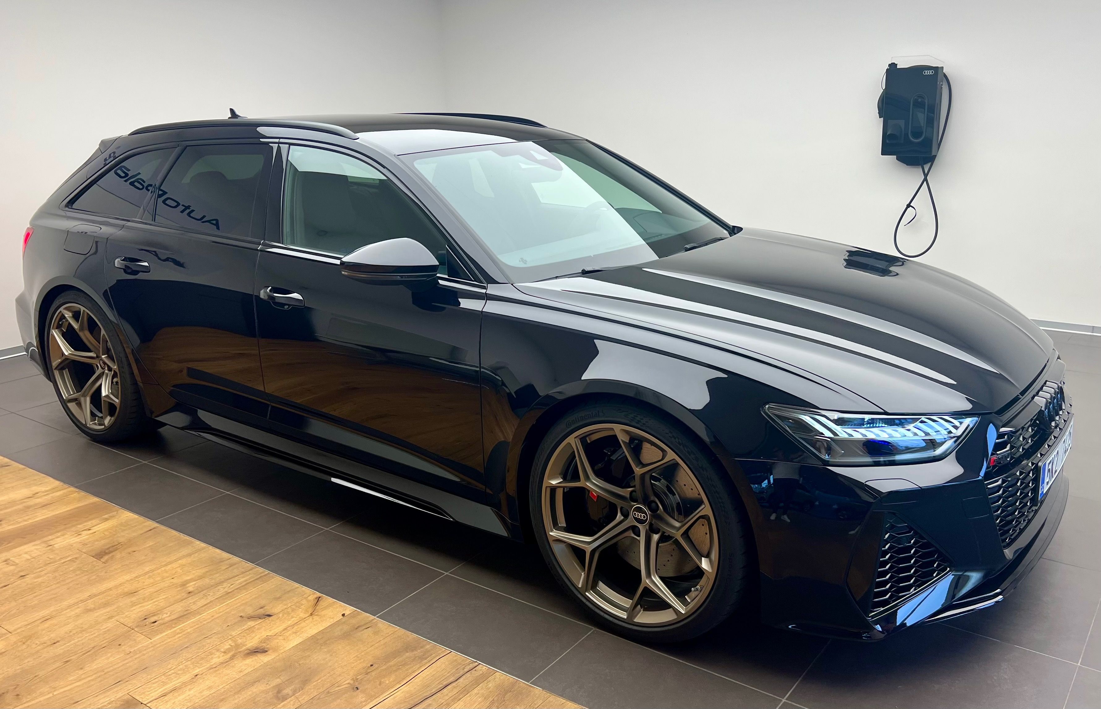 Audi RS6, PERFORM.,záruka 10/27,DPH,Bose
