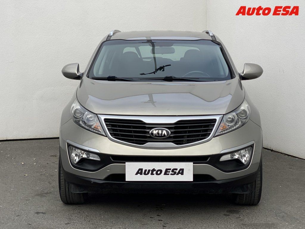 Kia Sportage, 1.7 CRDi,AC,navi,kamera - fotka 2