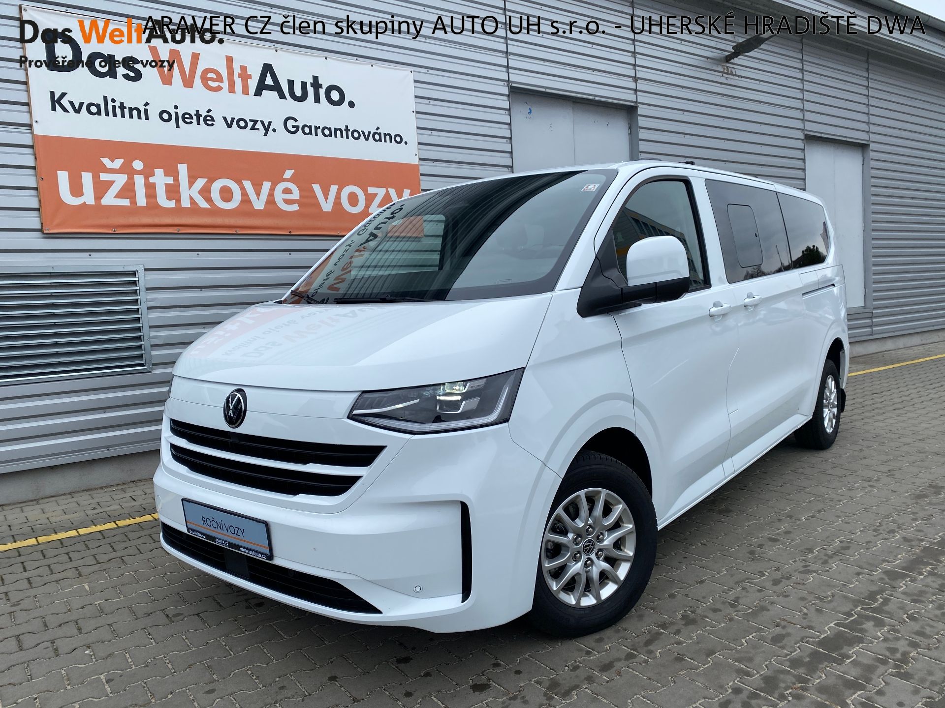 Volkswagen Transporter, 2.0 TDI 4x4 8 Míst Long