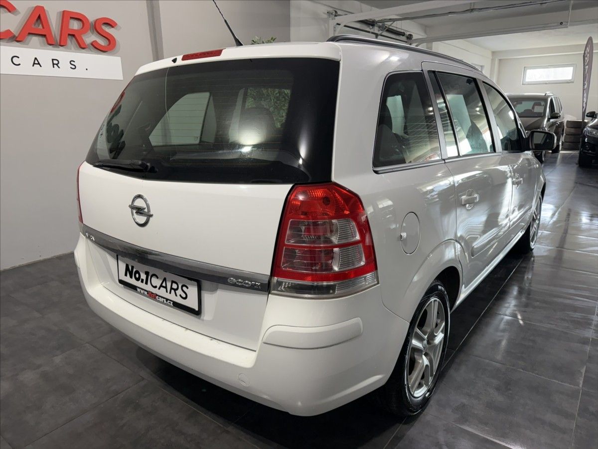 Opel Zafira, 1,6   i 85KW 7MÍST KLIMA ALU - fotka 5