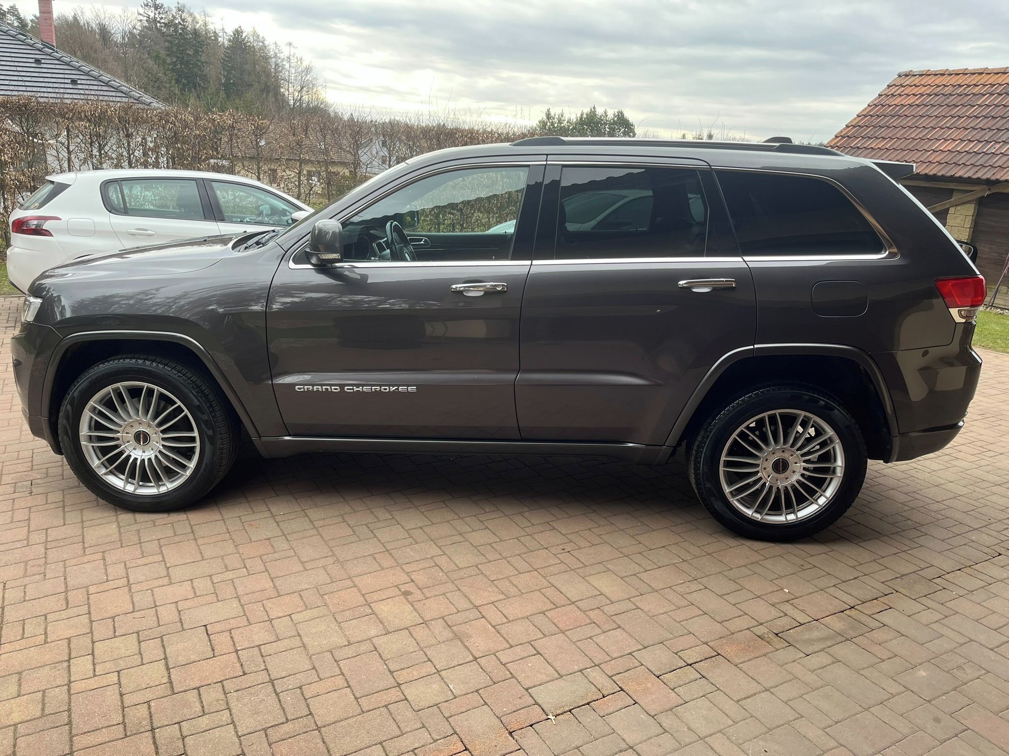 Jeep Grand Cherokee, 3.0CRD Overland Panorama Měchy - fotka 4