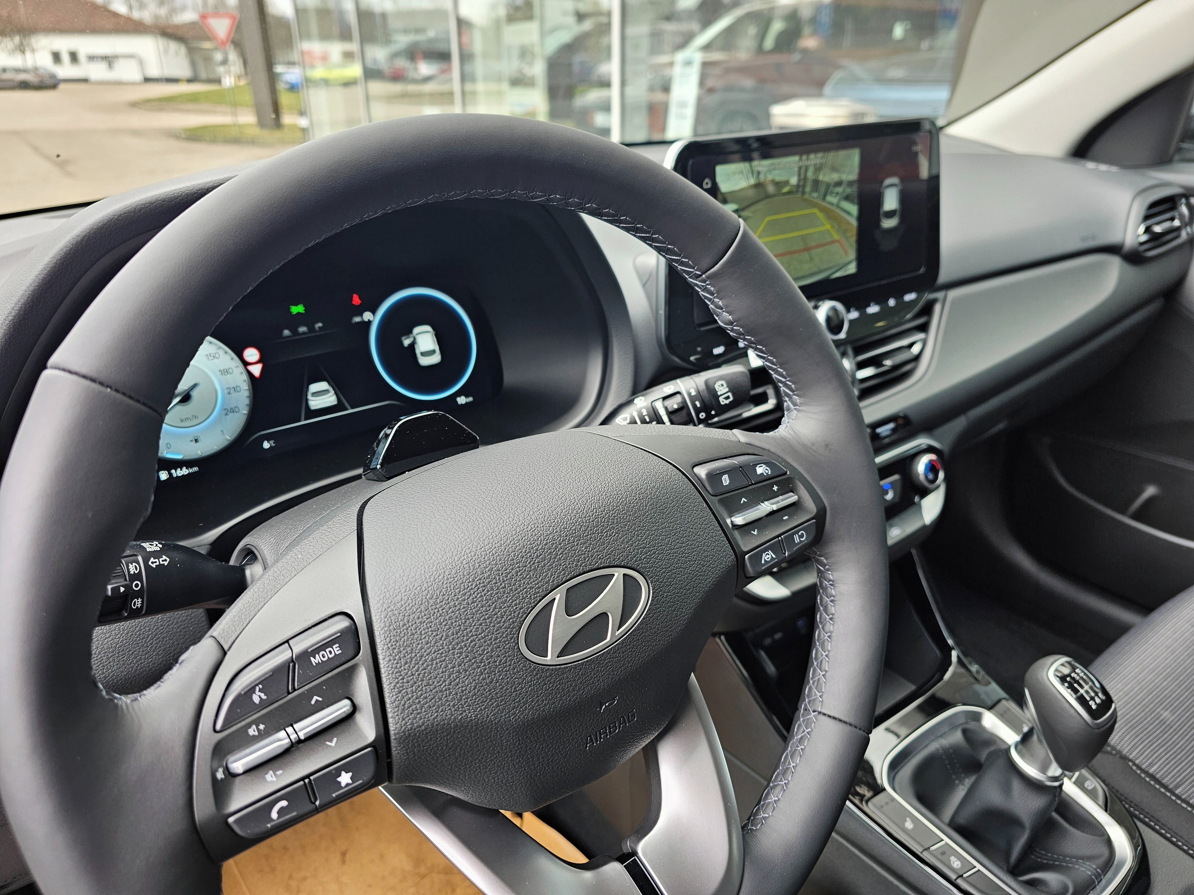 Hyundai i30, WG TURBO 6MT SMART 2026 - fotka 4