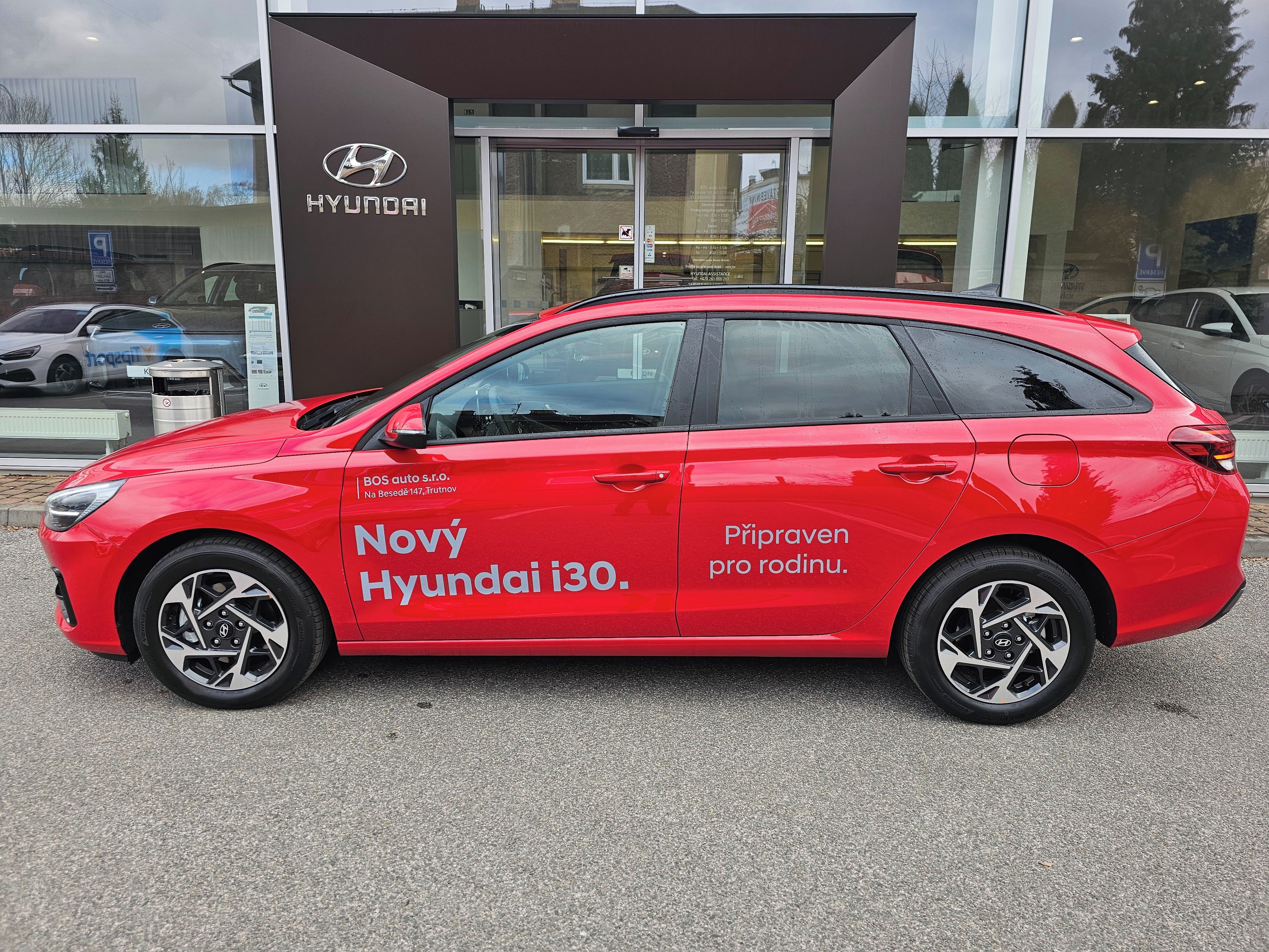Hyundai i30, WG 1,6 Turbo 7DCT GO Czech!