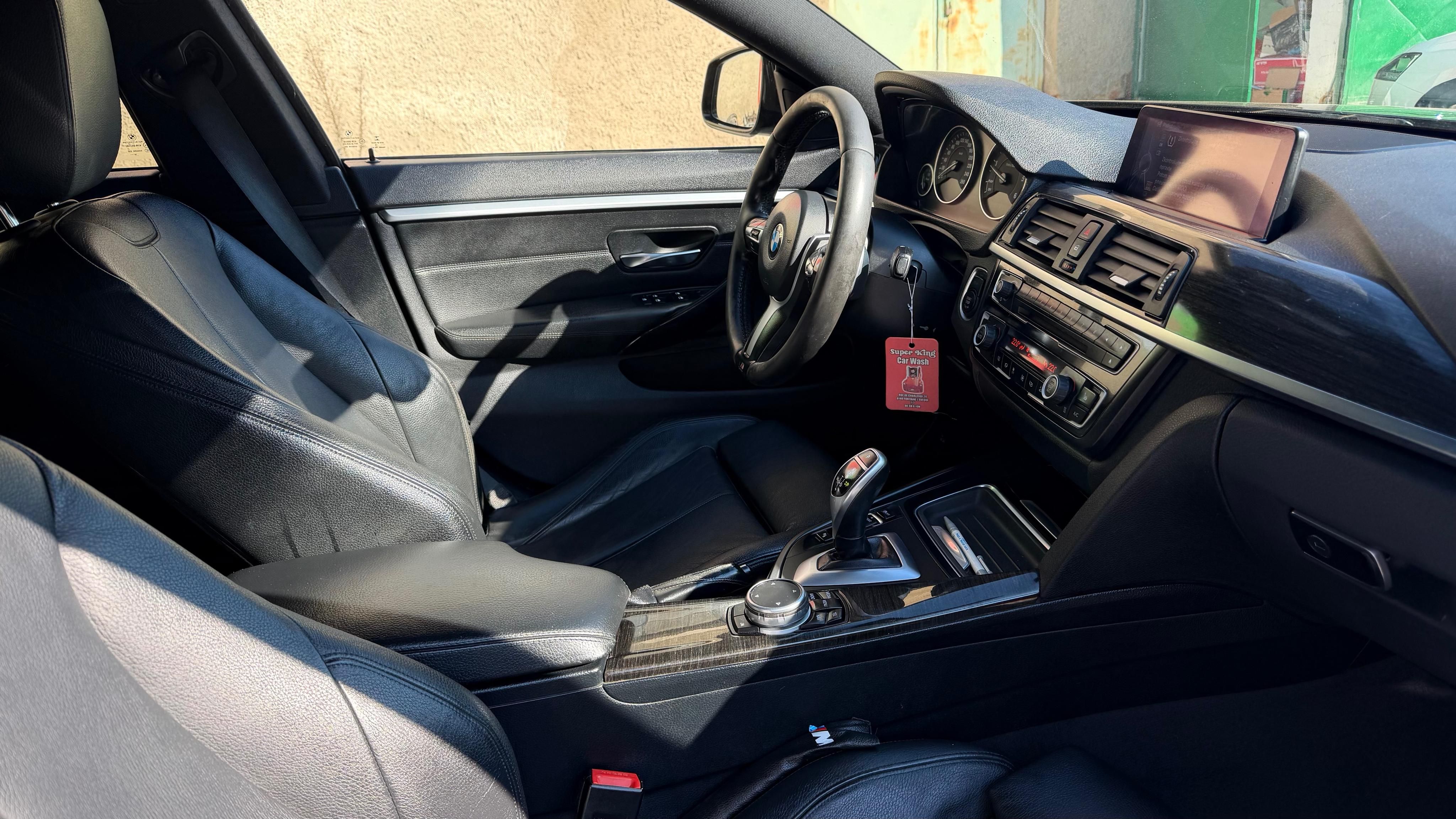 BMW Řada 4, Grand Coupe 420d Mpaket - fotka 2