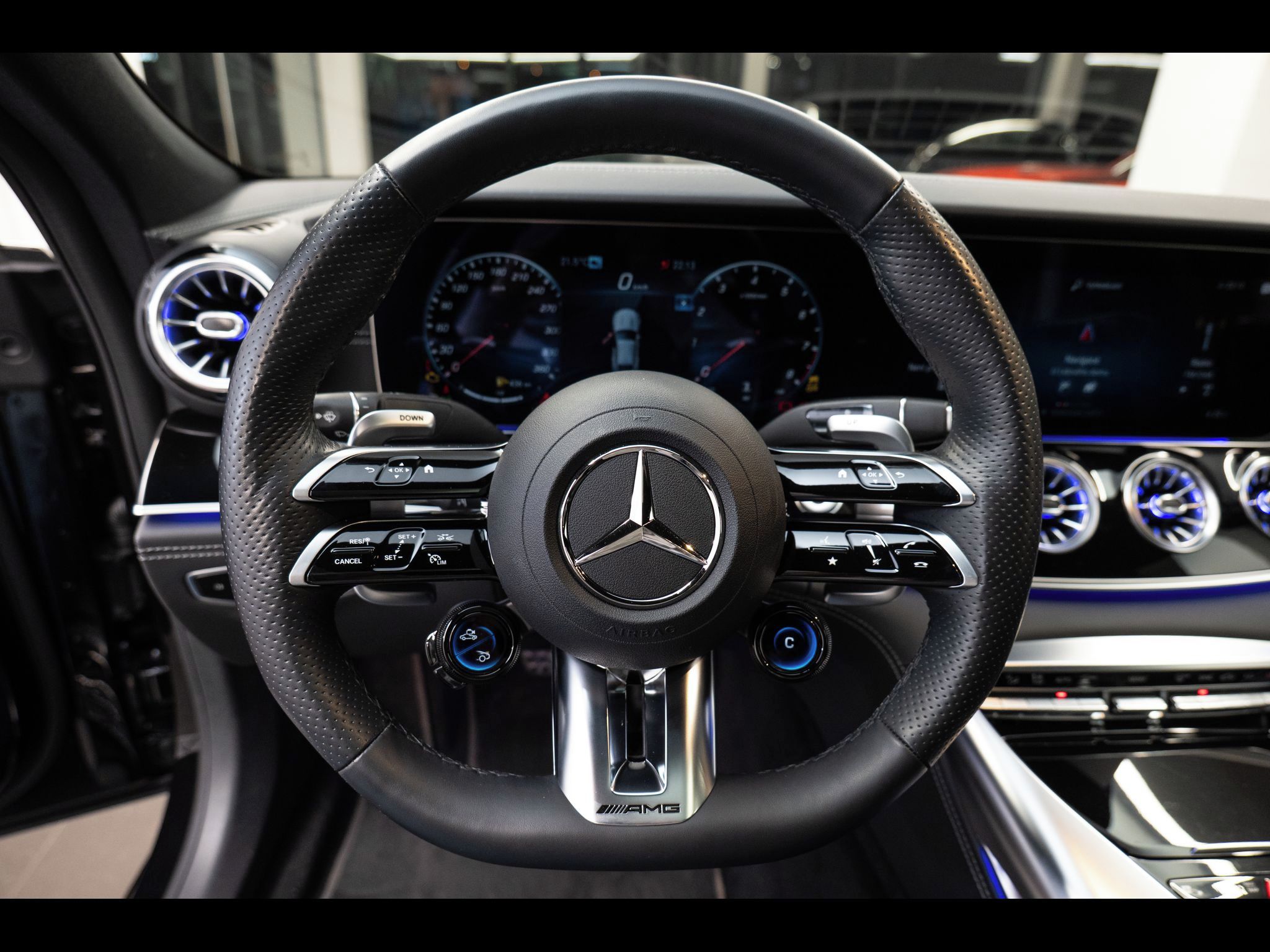 Mercedes-Benz AMG GT, 63 4MATIC+ - fotka 6