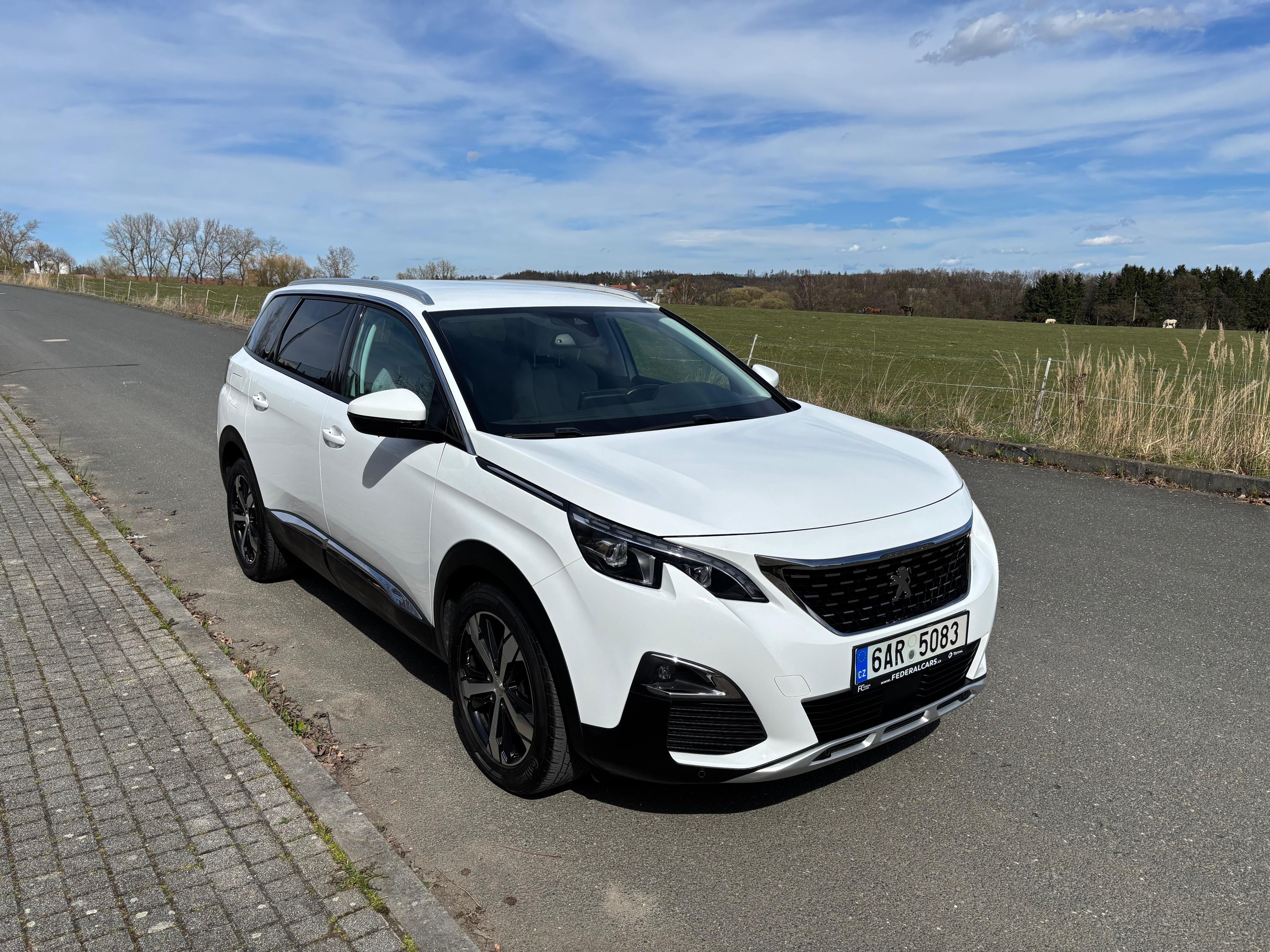 Peugeot 5008, 1.2 ALLURE,AUT,1MAJ,ČR
