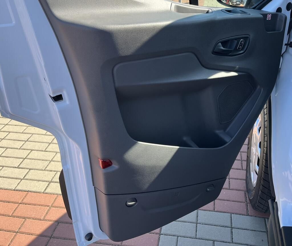 Ford Transit, L2H2 2.0 TDCi 96 kW - fotka 4