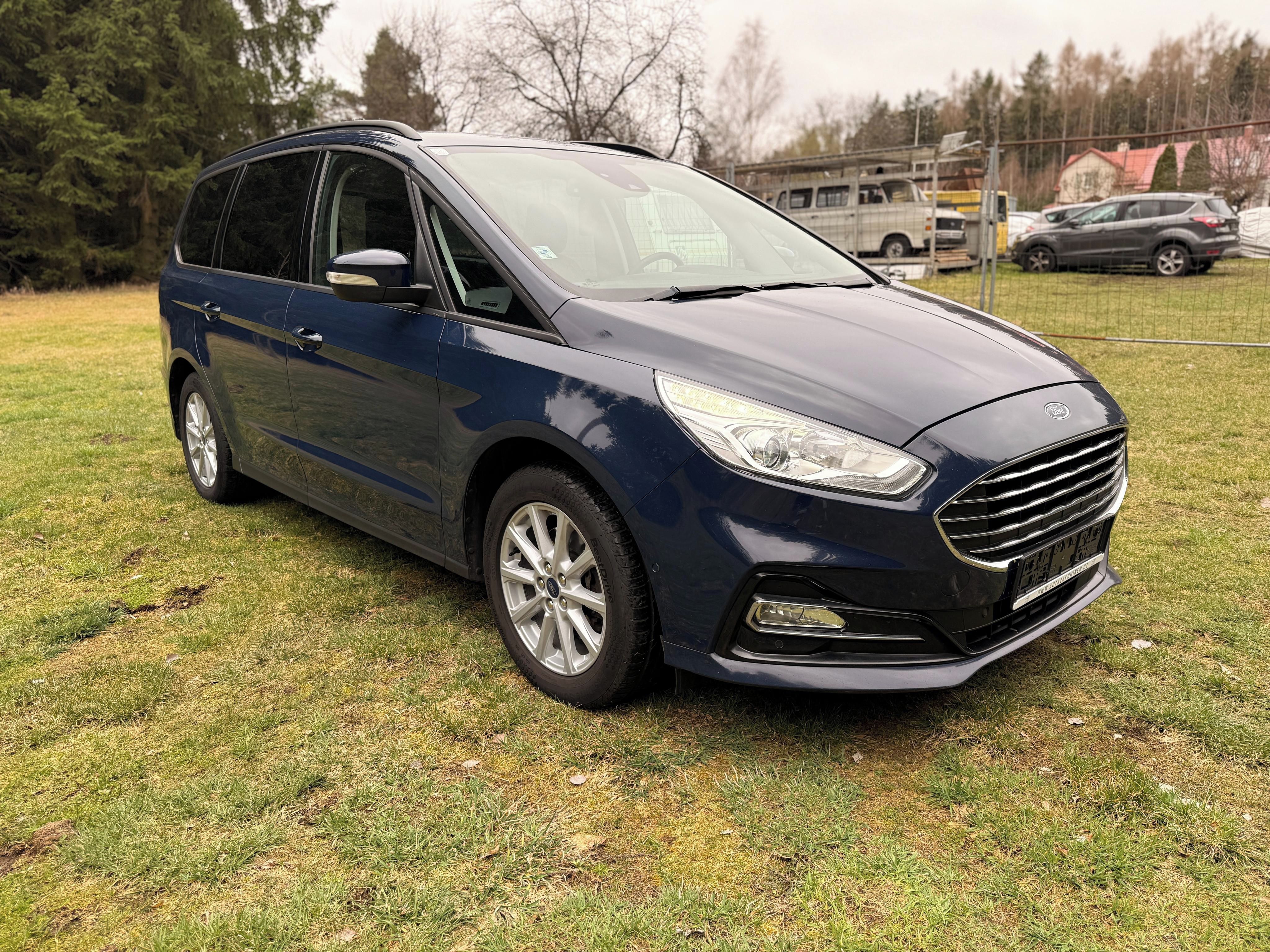 Ford Galaxy, 2,0Ecoblue 7míst TOP stav - fotka 2